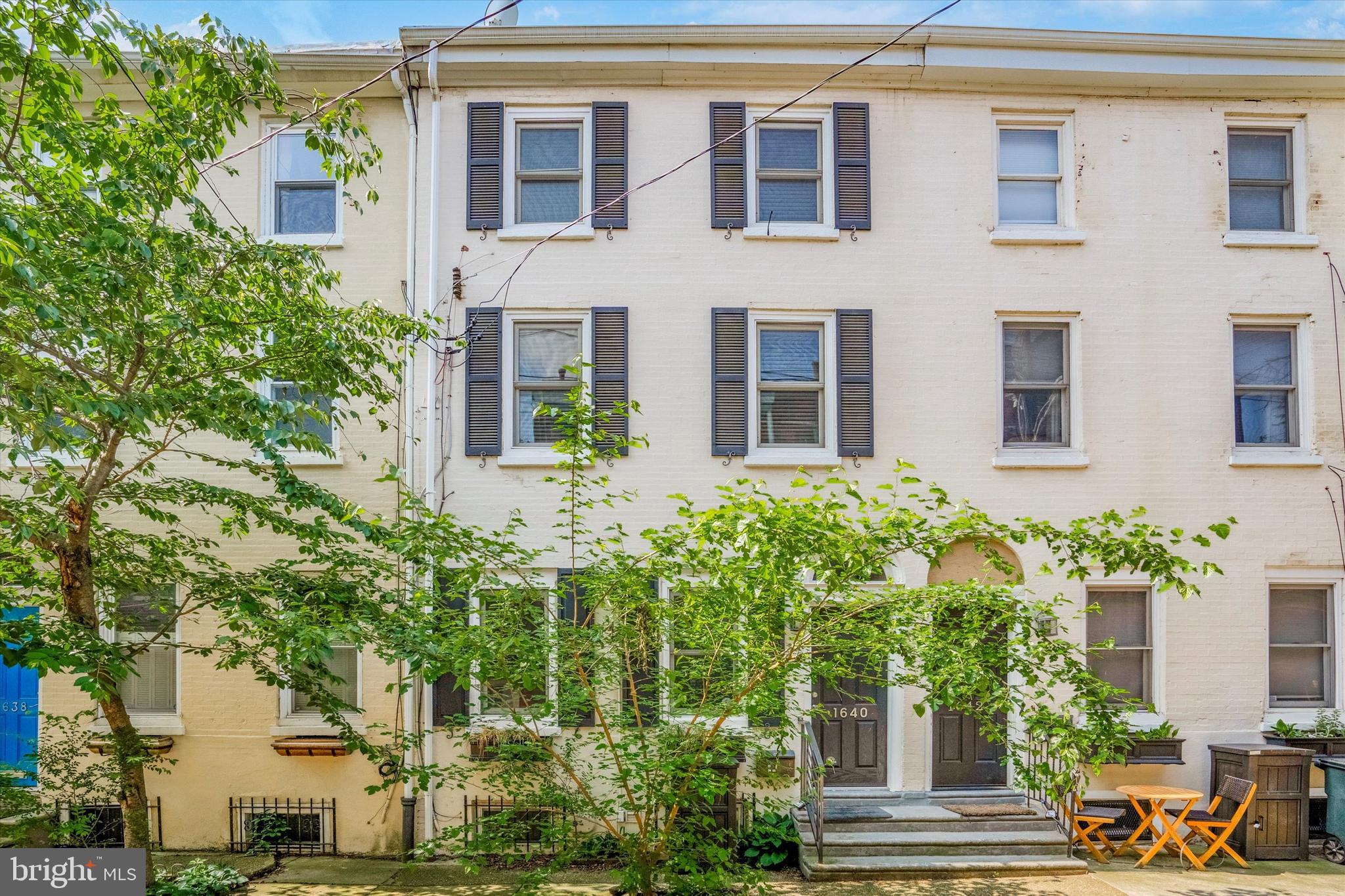 RITTENHOUSE SQUARE - Residential Lease