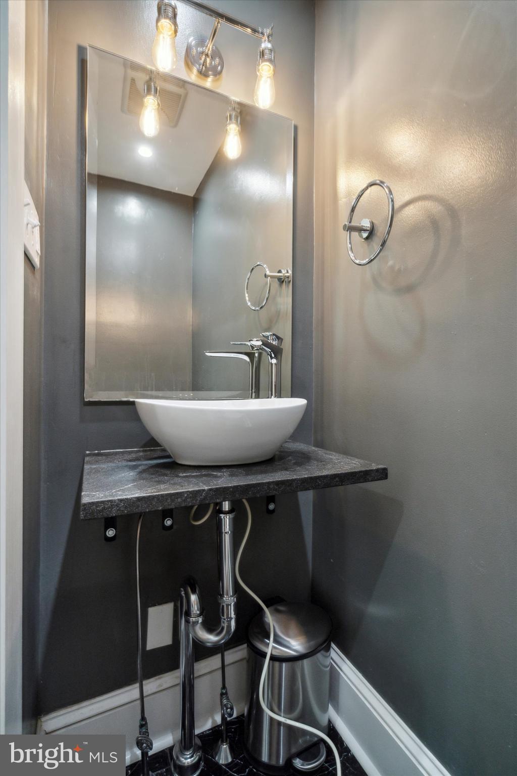 RITTENHOUSE SQUARE - Residential Lease