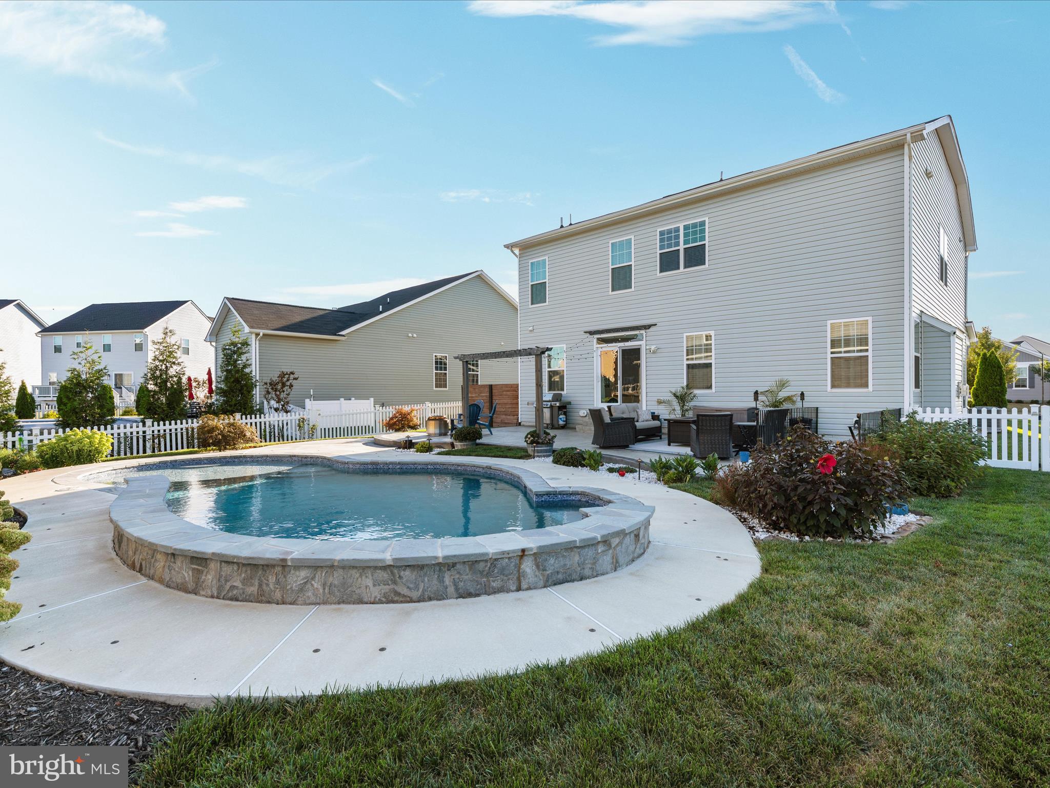 SNOWDEN BRIDGE - Residential