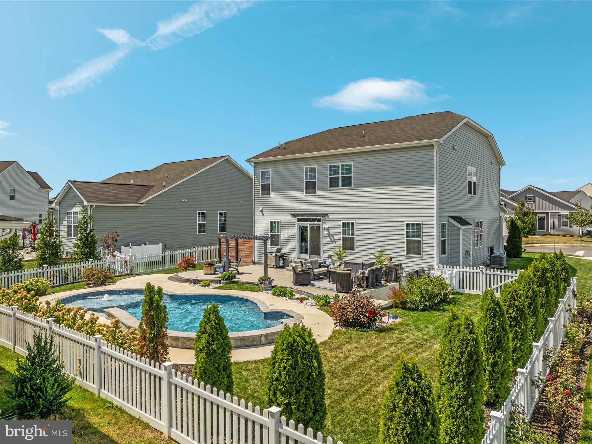 SNOWDEN BRIDGE - Residential