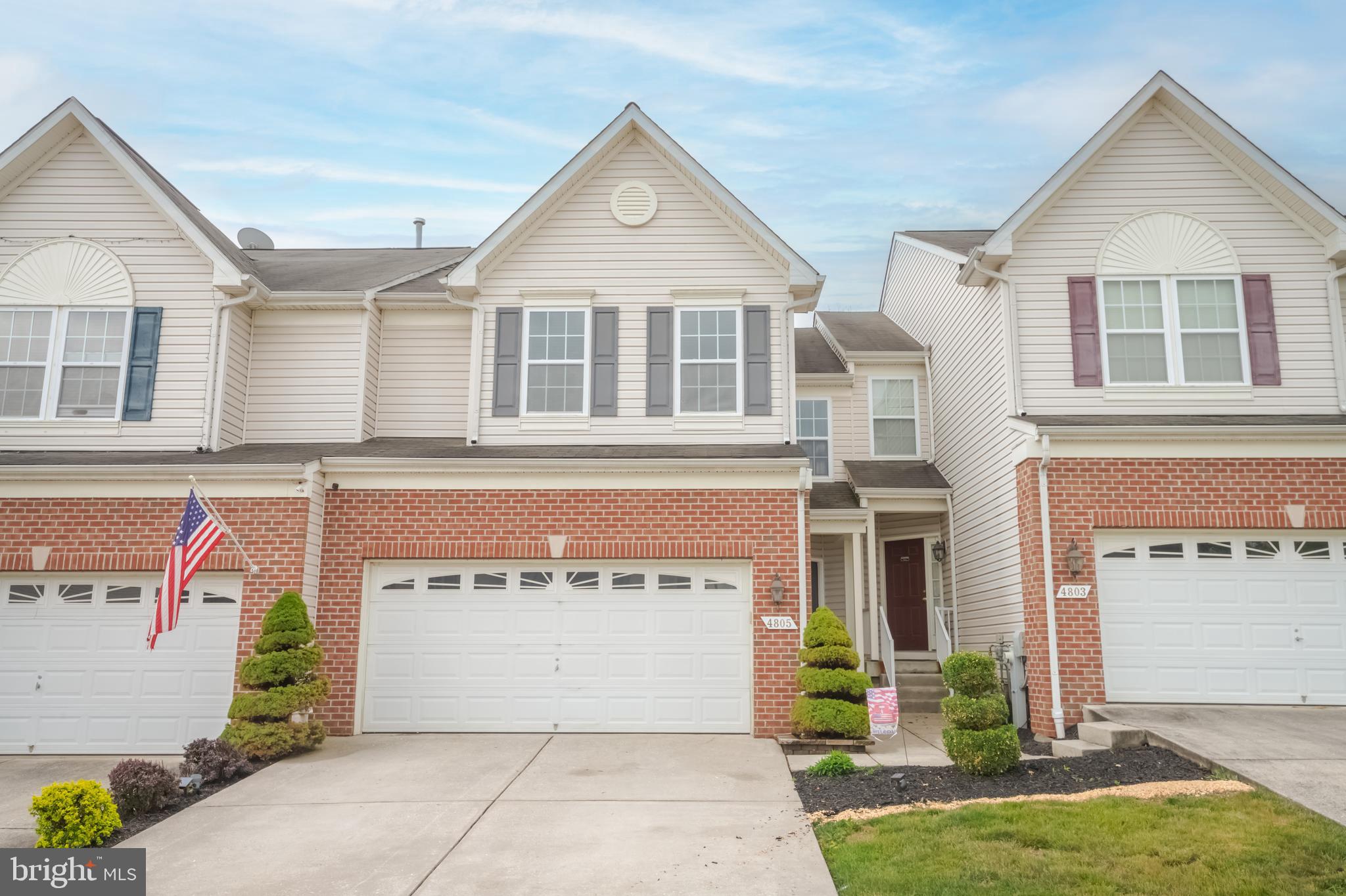 HOLLYWOODS POINT - Residential