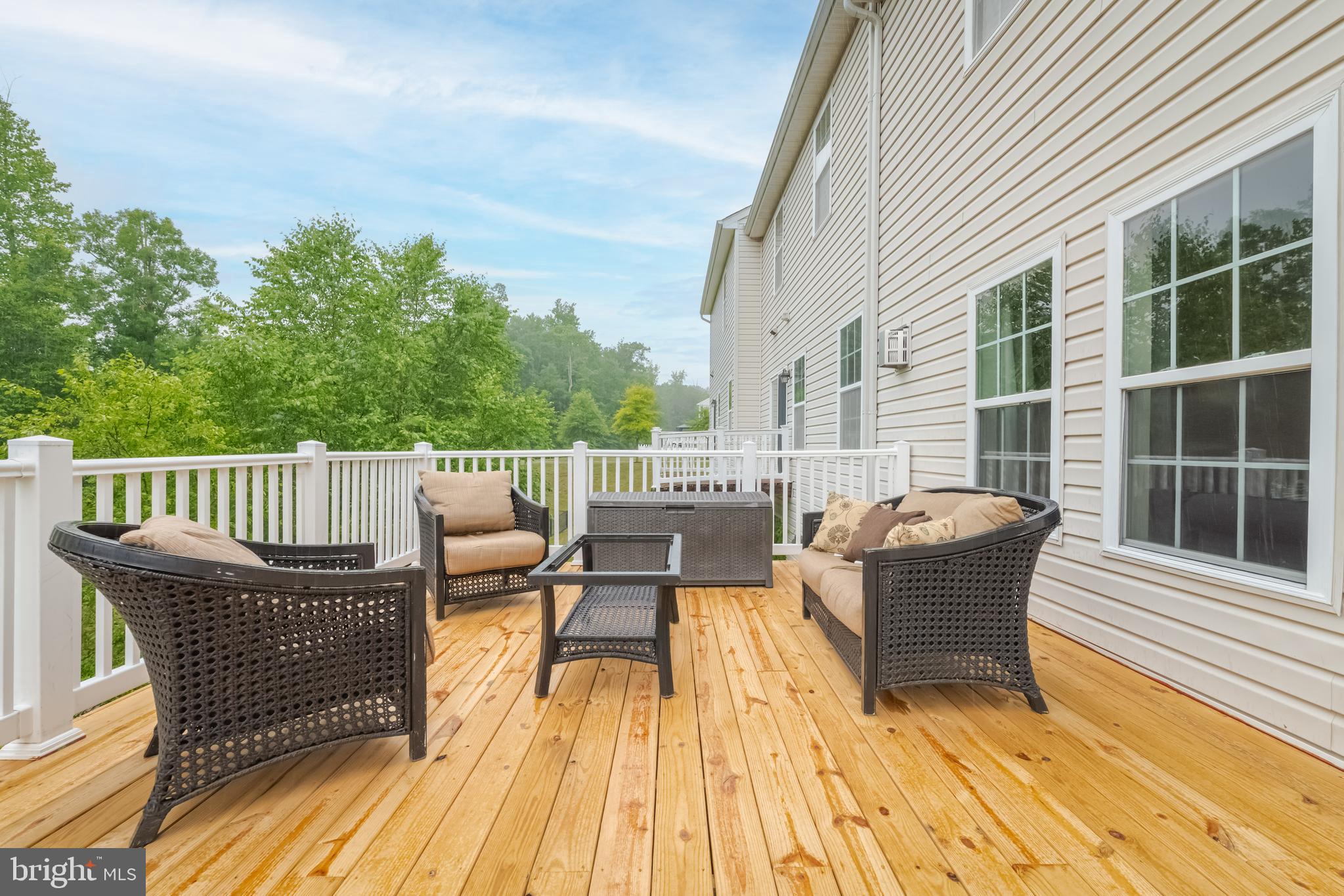 HOLLYWOODS POINT - Residential