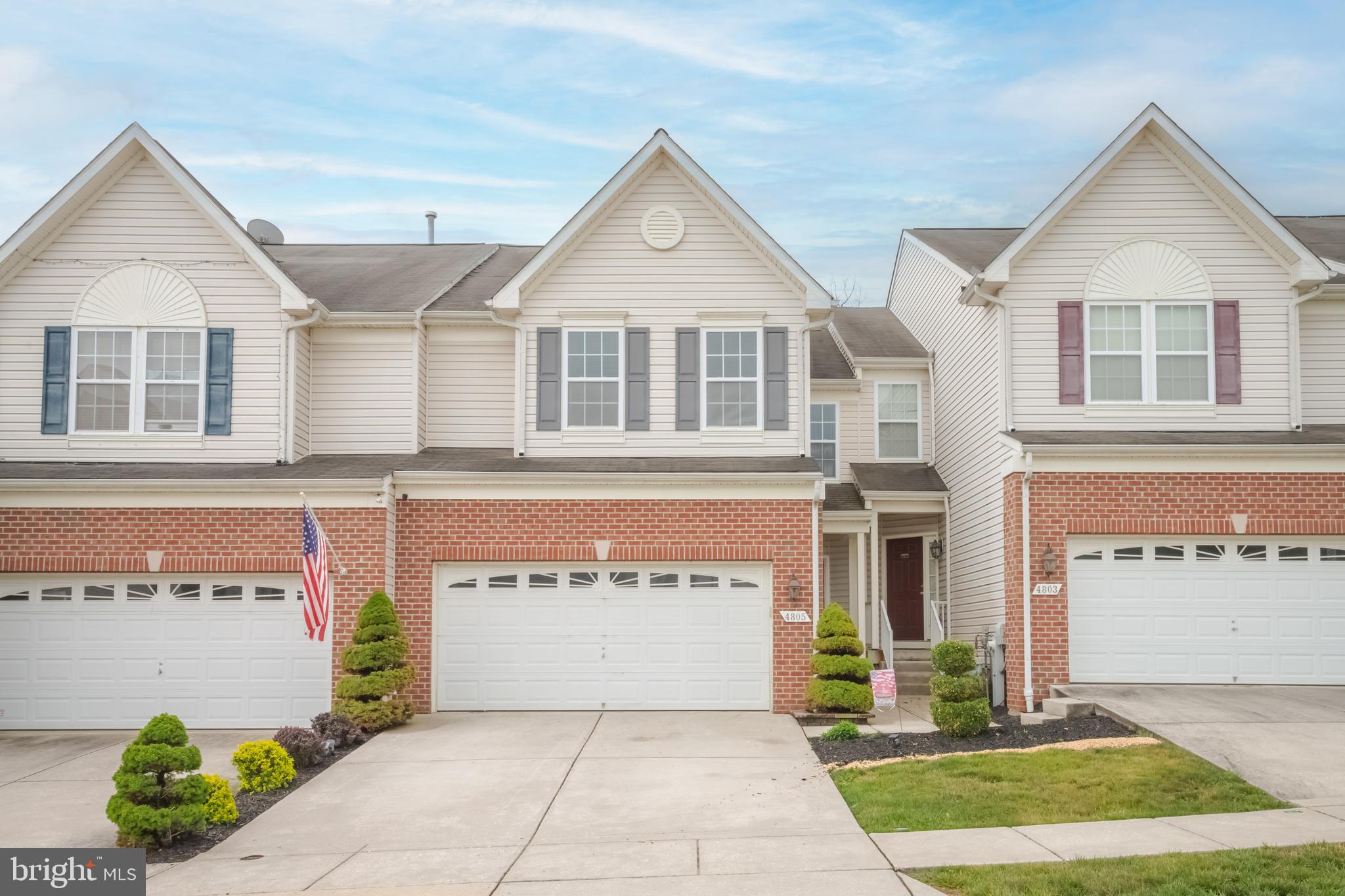 HOLLYWOODS POINT - Residential