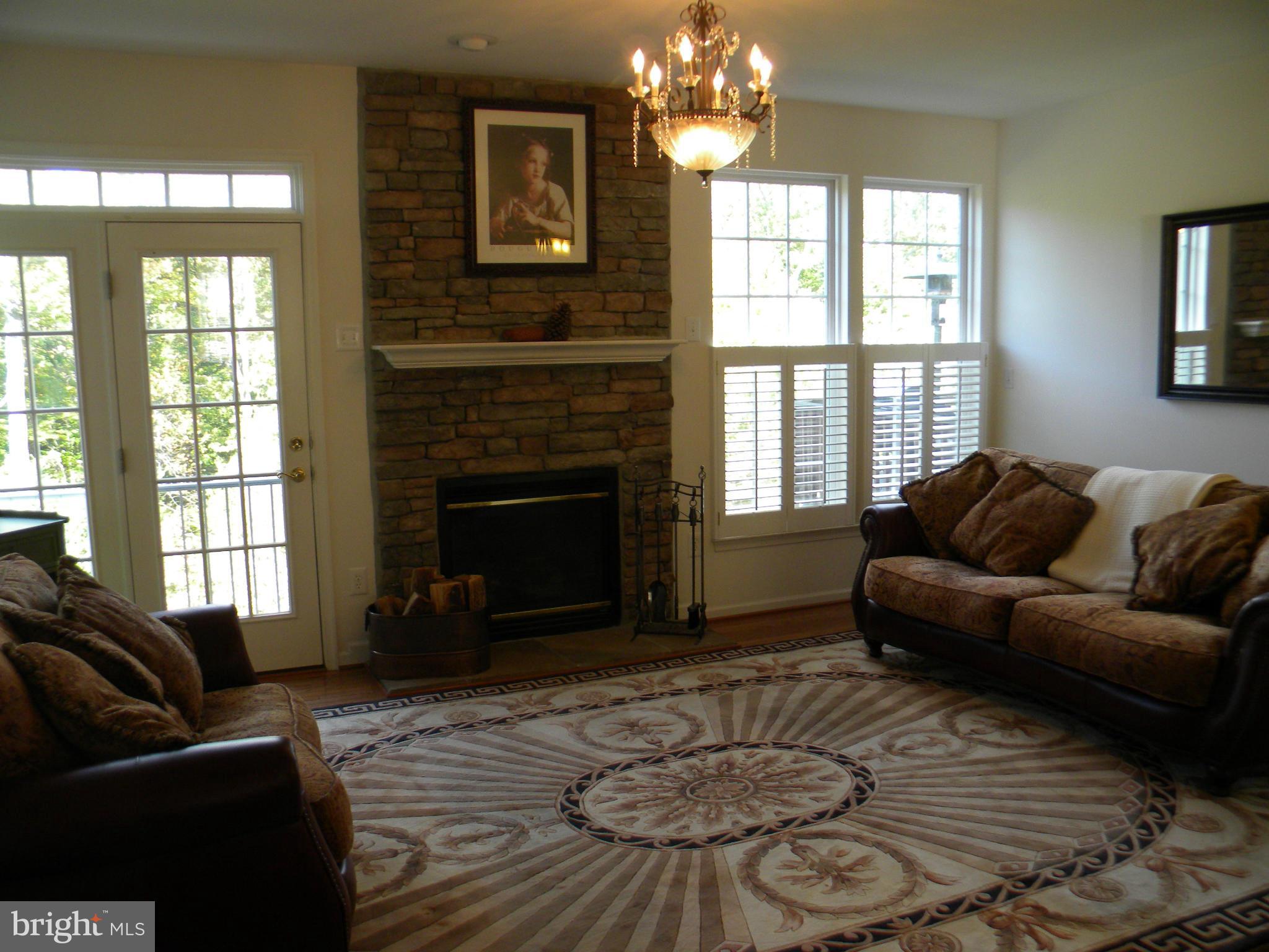 PINEY ORCHARD - Residential