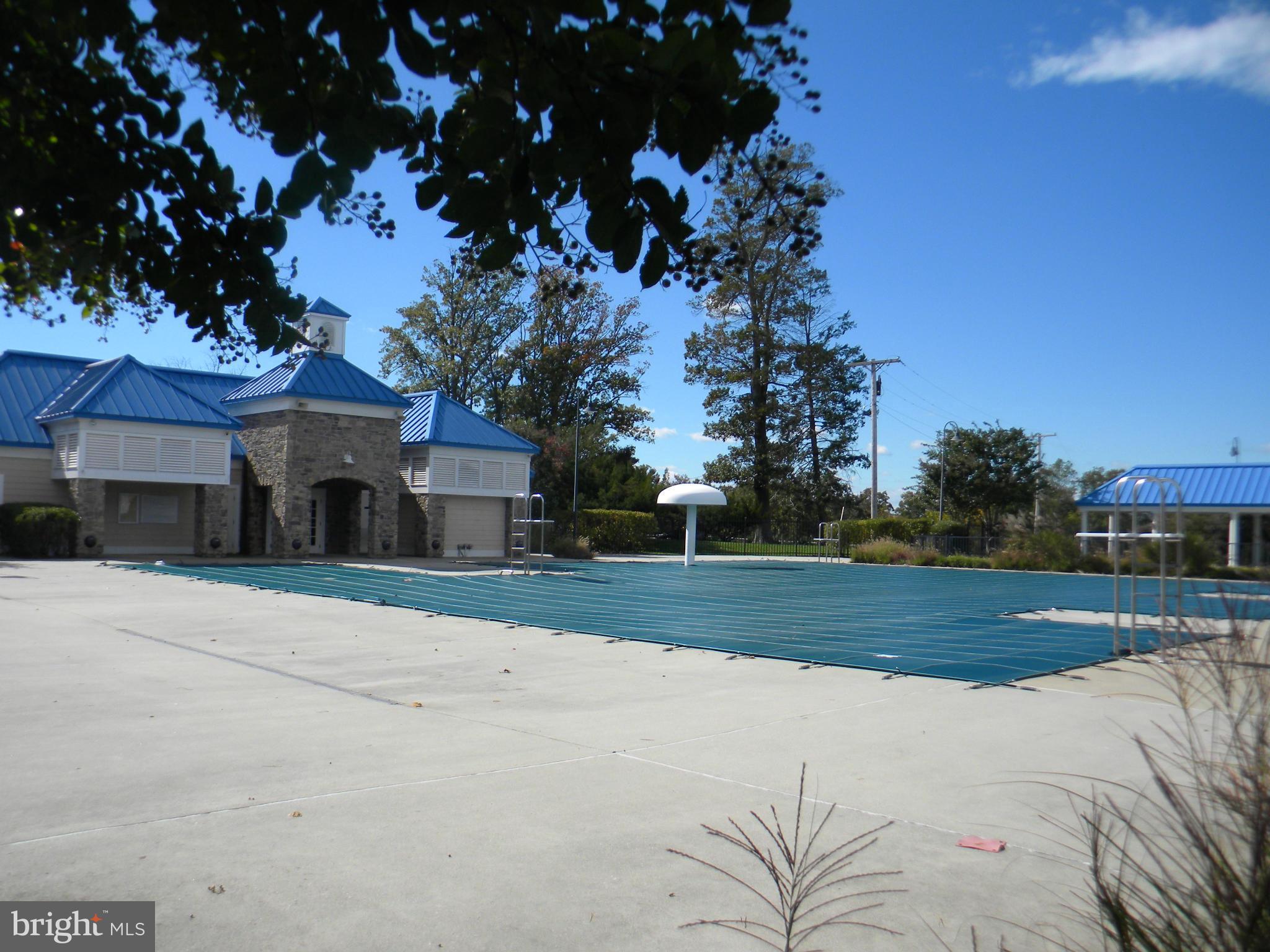 PINEY ORCHARD - Residential