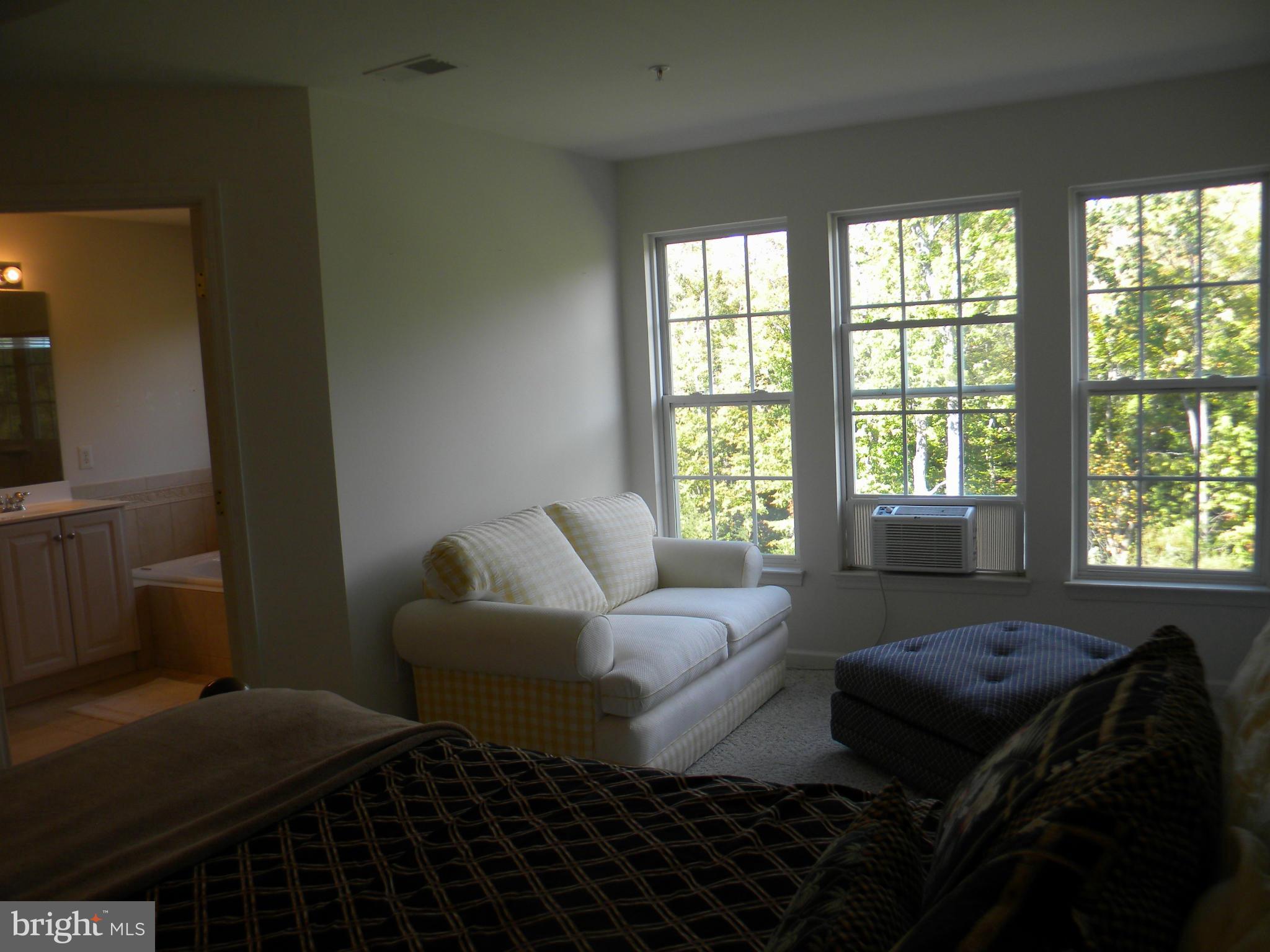 PINEY ORCHARD - Residential