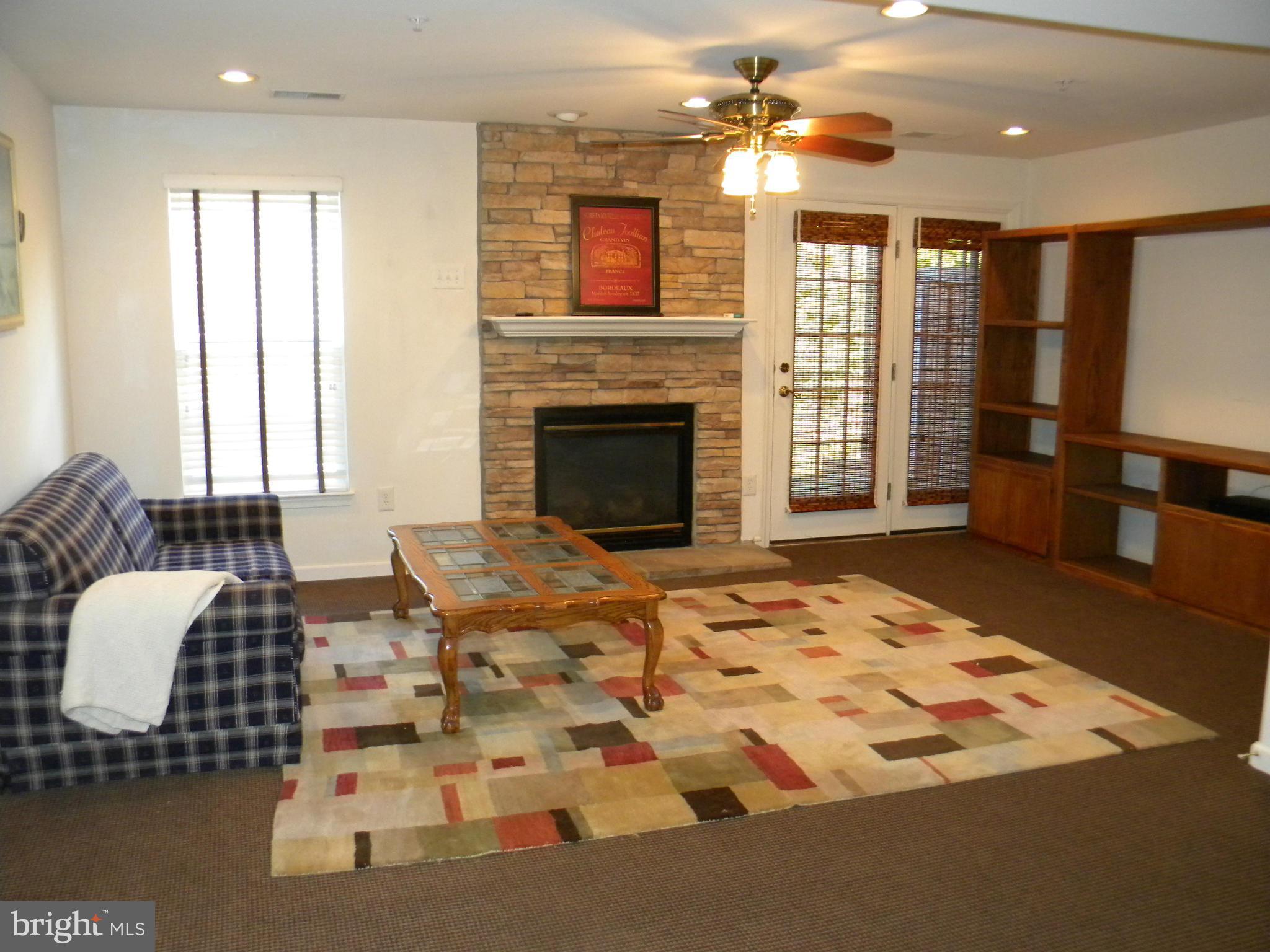 PINEY ORCHARD - Residential