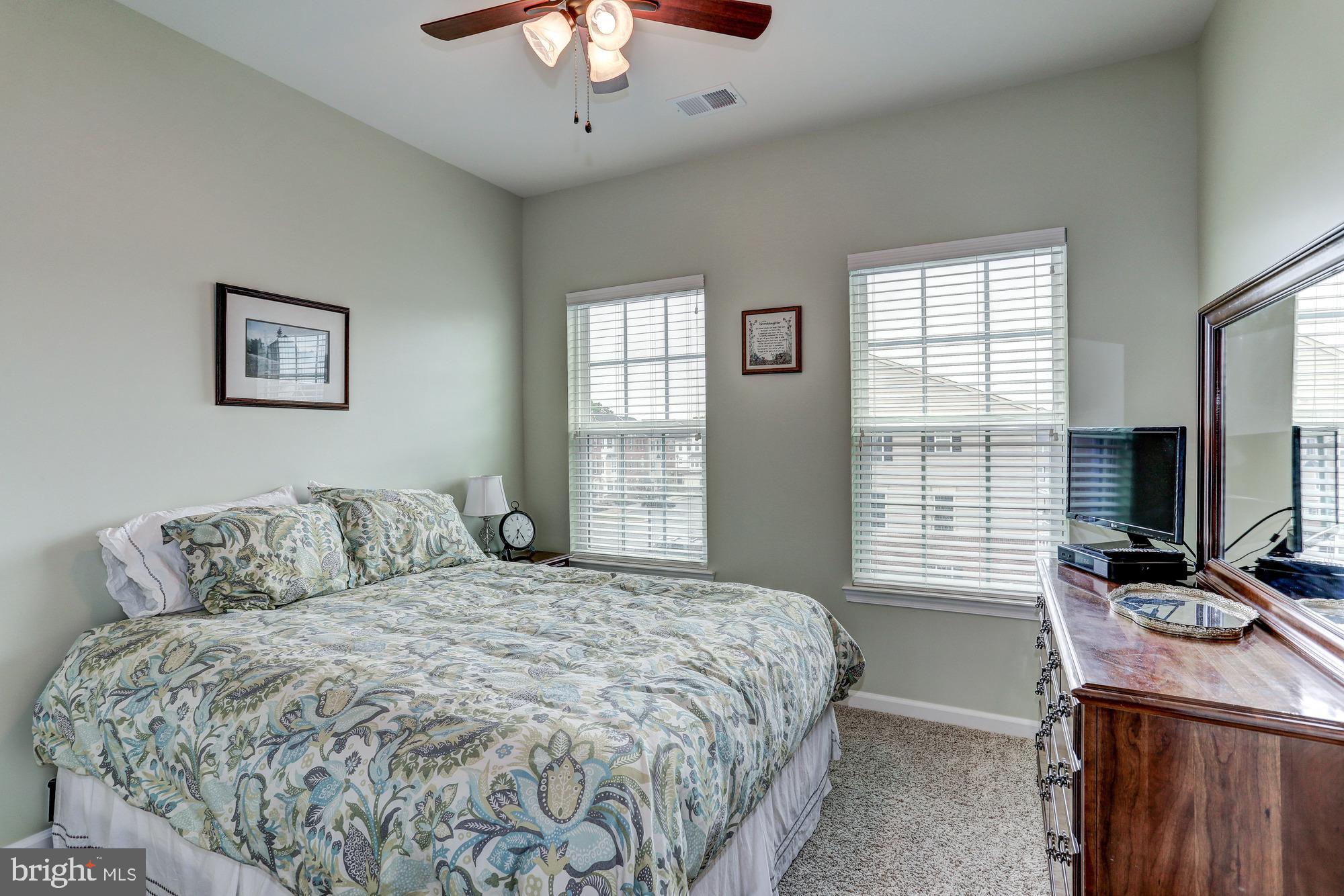 HEATHCOTE COMMONS - Residential Lease