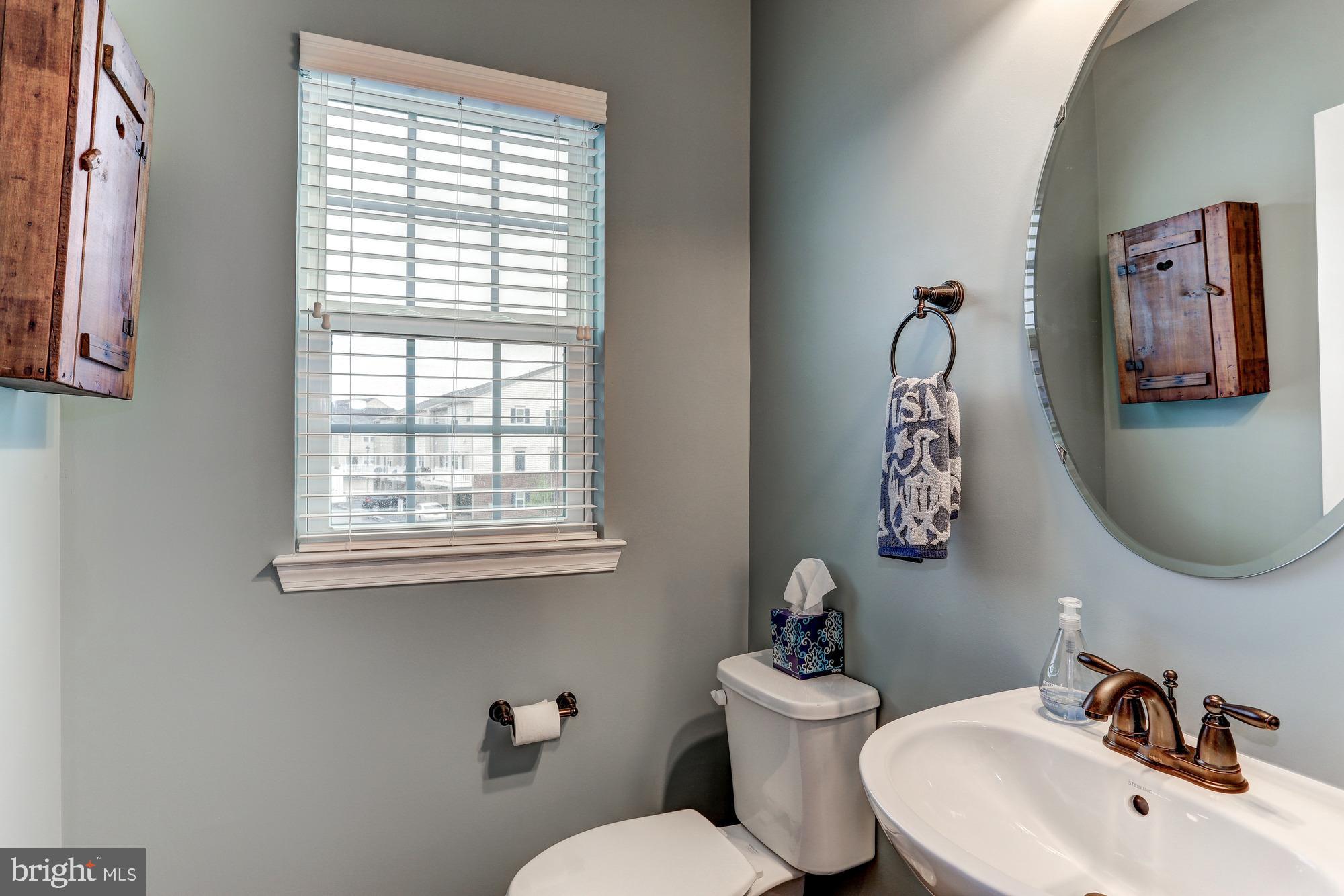 HEATHCOTE COMMONS - Residential Lease