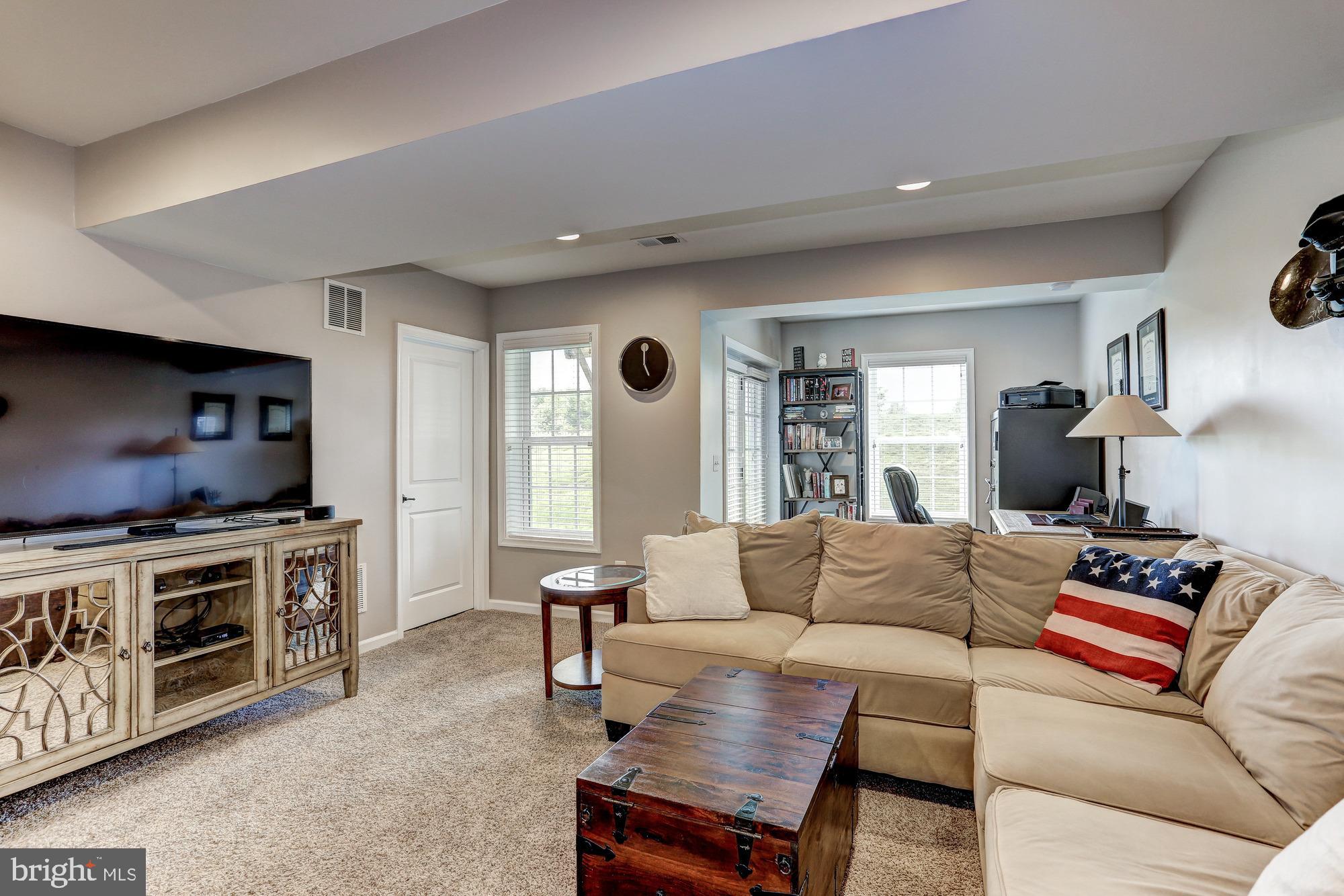 HEATHCOTE COMMONS - Residential Lease