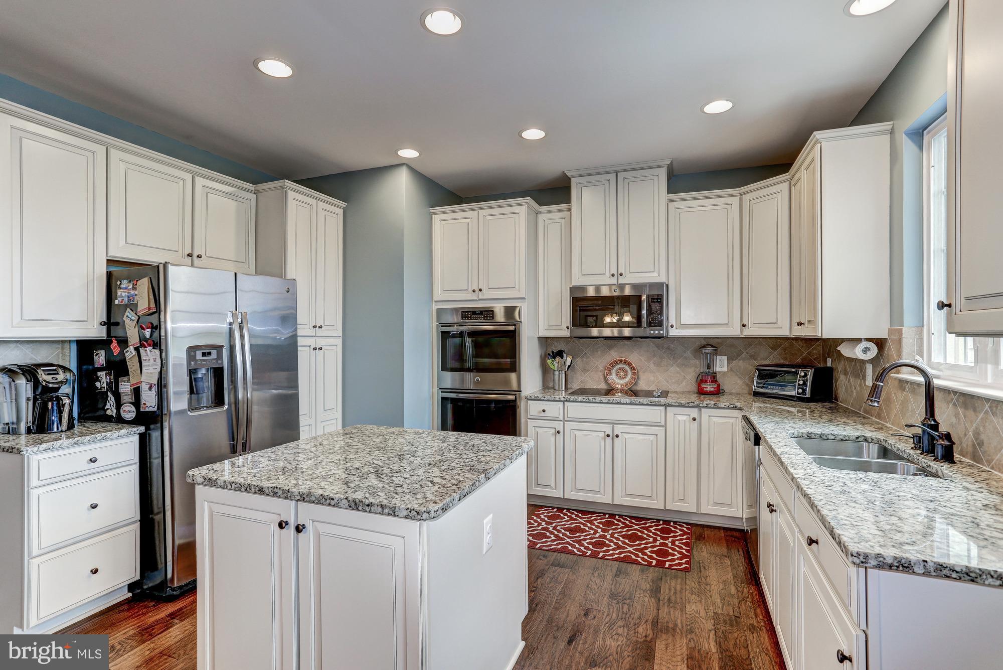 HEATHCOTE COMMONS - Residential Lease