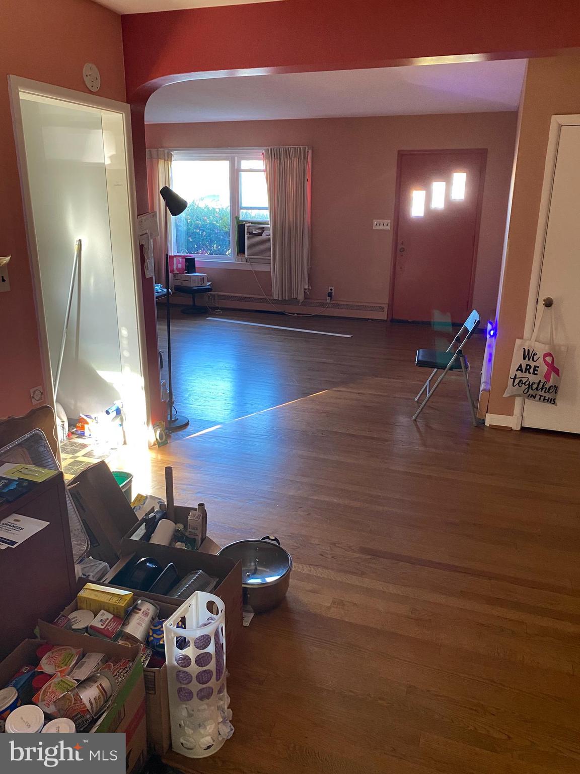 WINDSOR  MILL - Residential