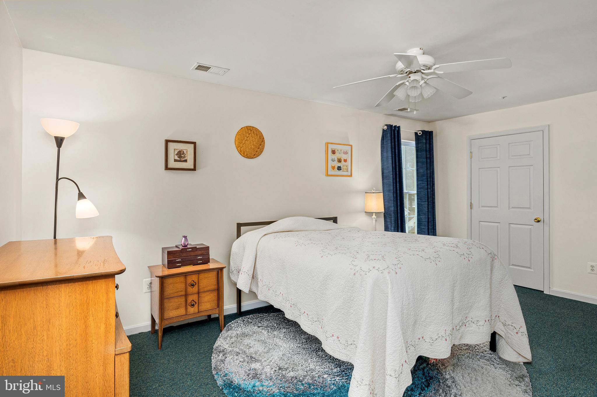 WINIFRED MANOR - Residential