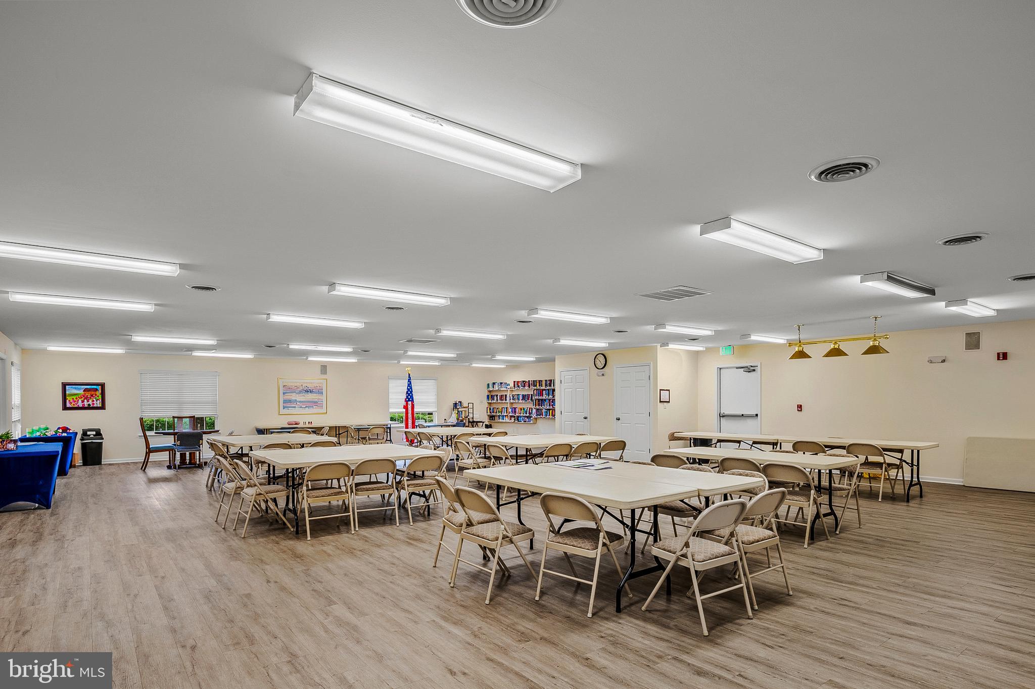 WINIFRED MANOR - Residential