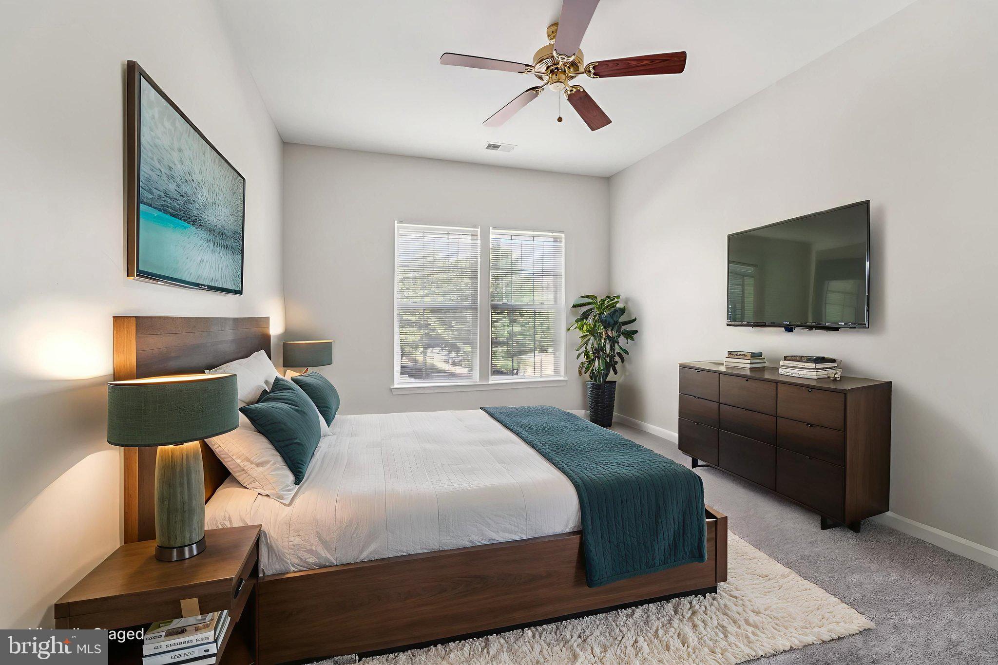 COURTYARDS AT WAVERLY WOODS EAST - Residential