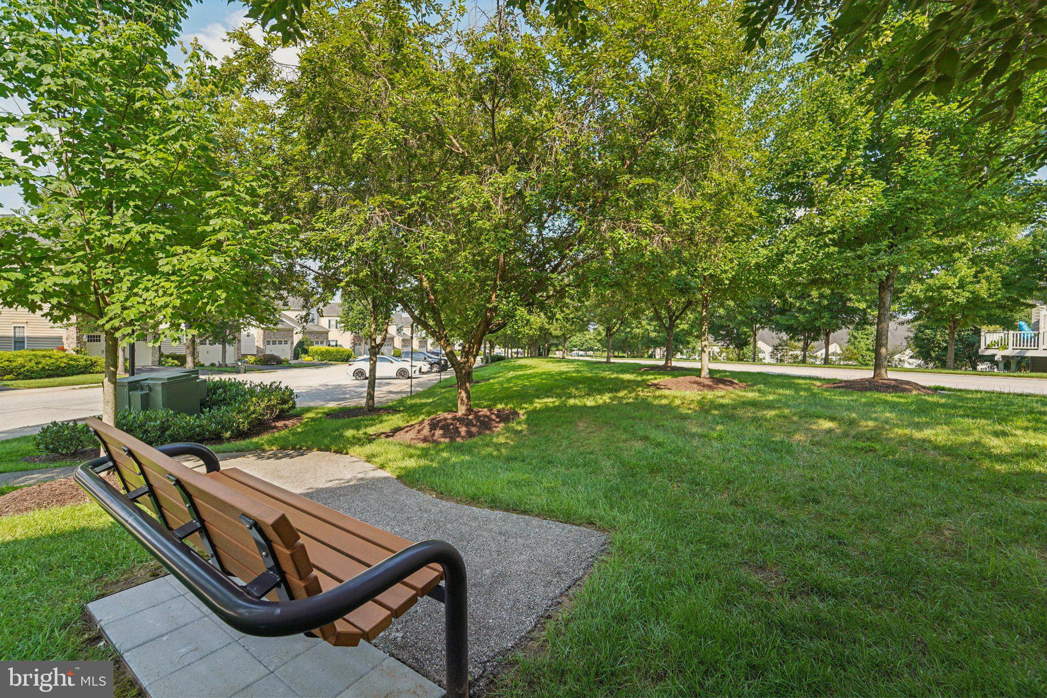 COURTYARDS AT WAVERLY WOODS EAST - Residential