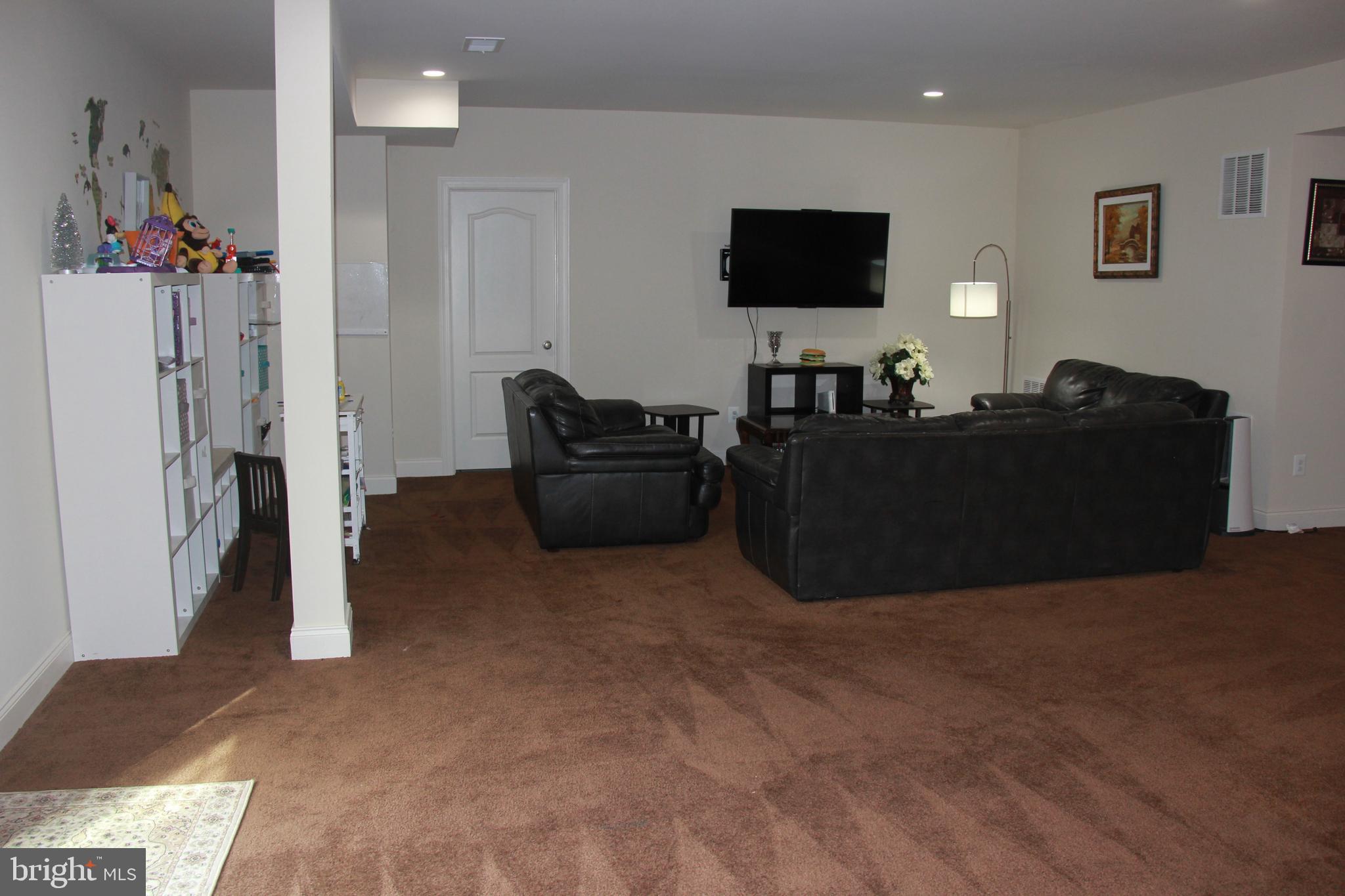 MOOREFIELD STATION - Residential