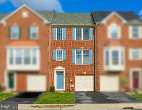 Townhouse For Sale - 170 Monte Carlo Way<br/> CHARLES TOWN, WV 25414