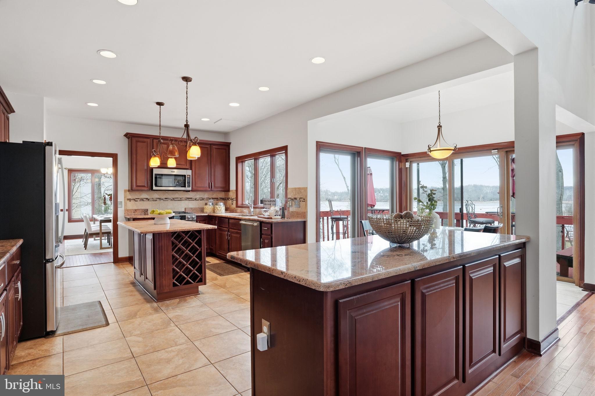 BATTERSEA ON THE BAY - Residential