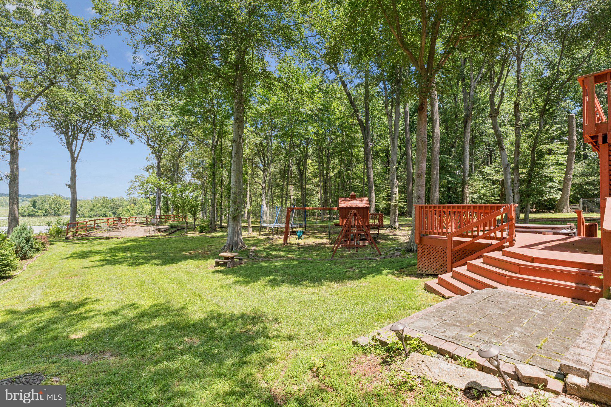 BATTERSEA ON THE BAY - Residential