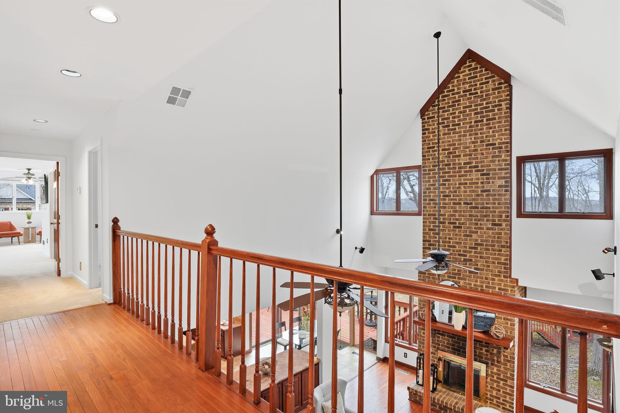 BATTERSEA ON THE BAY - Residential