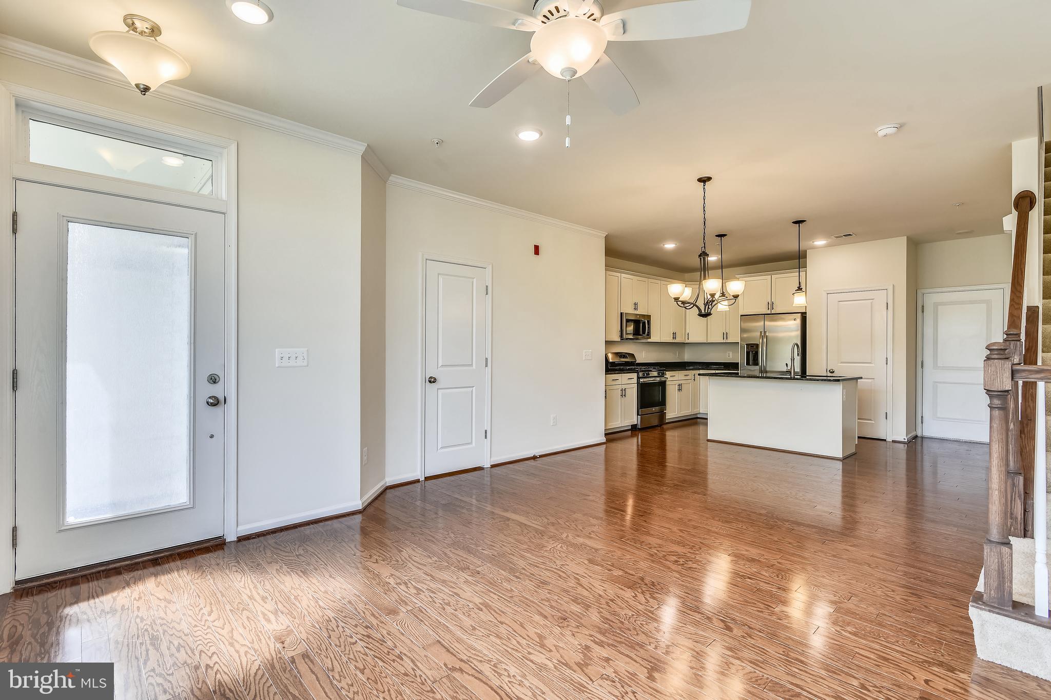 LOFTS AT VILLAGE WALK - Residential