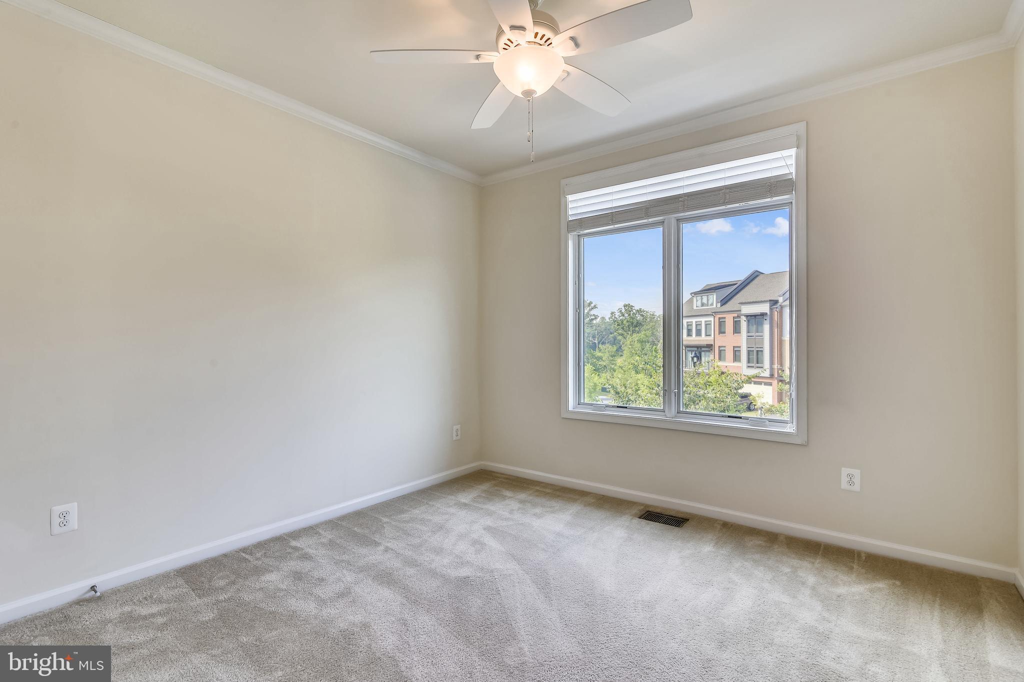 LOFTS AT VILLAGE WALK - Residential