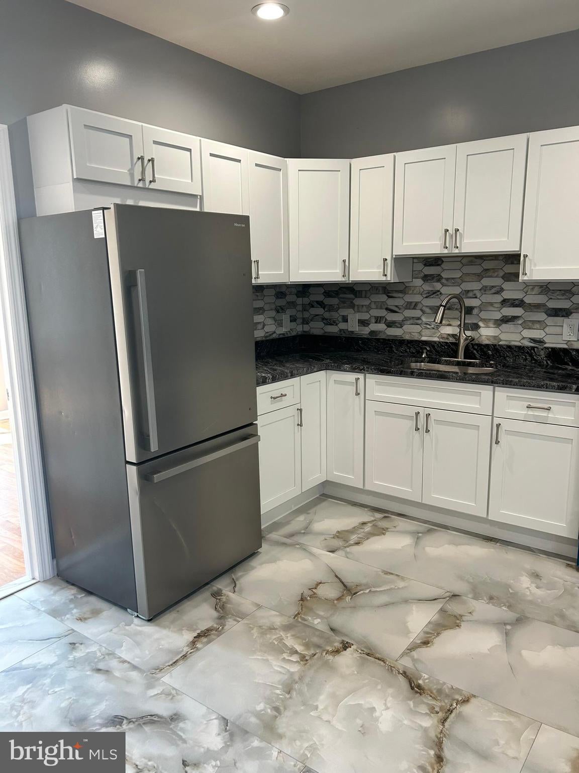 254 S 52ND STREET