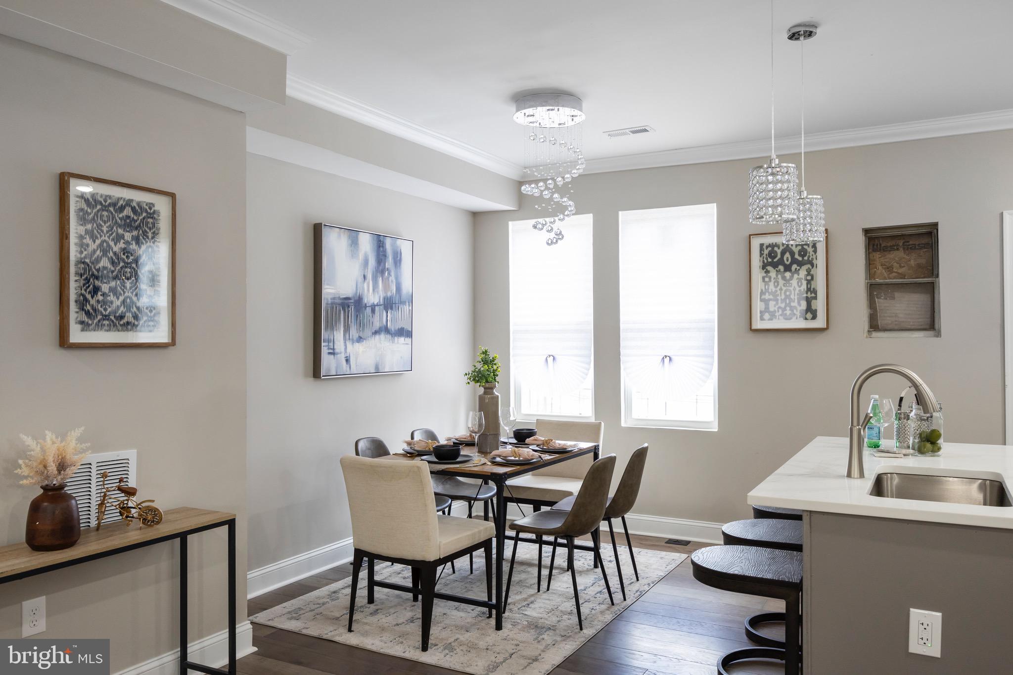 ROSEMONT - Residential