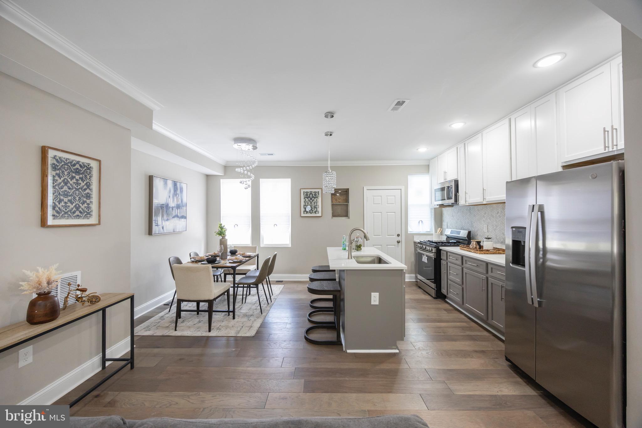 ROSEMONT - Residential