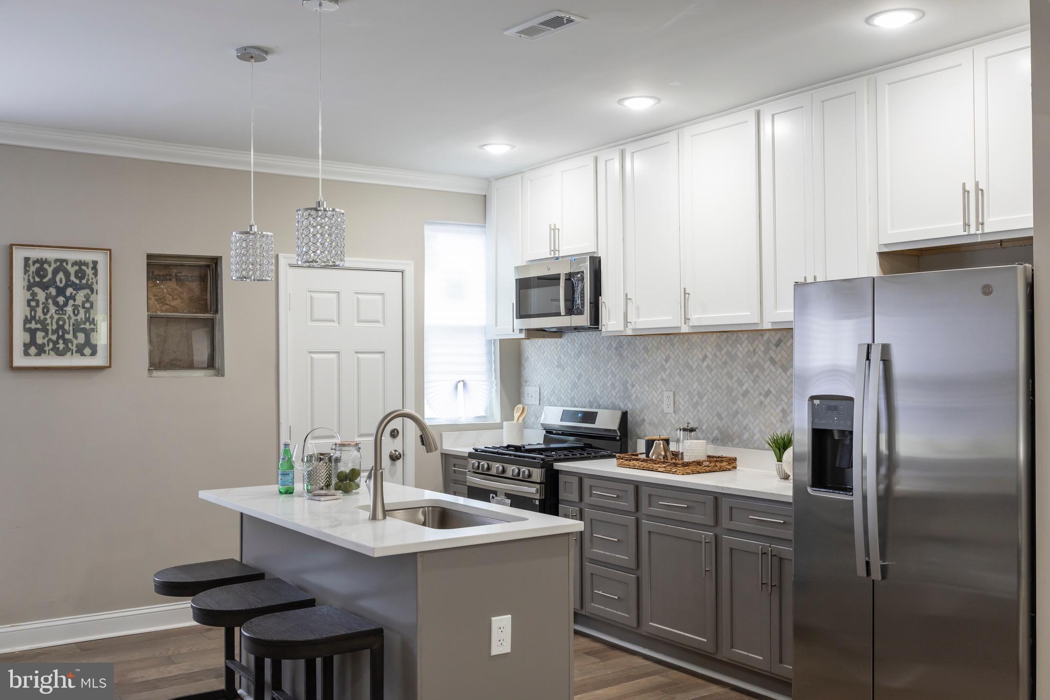 ROSEMONT - Residential