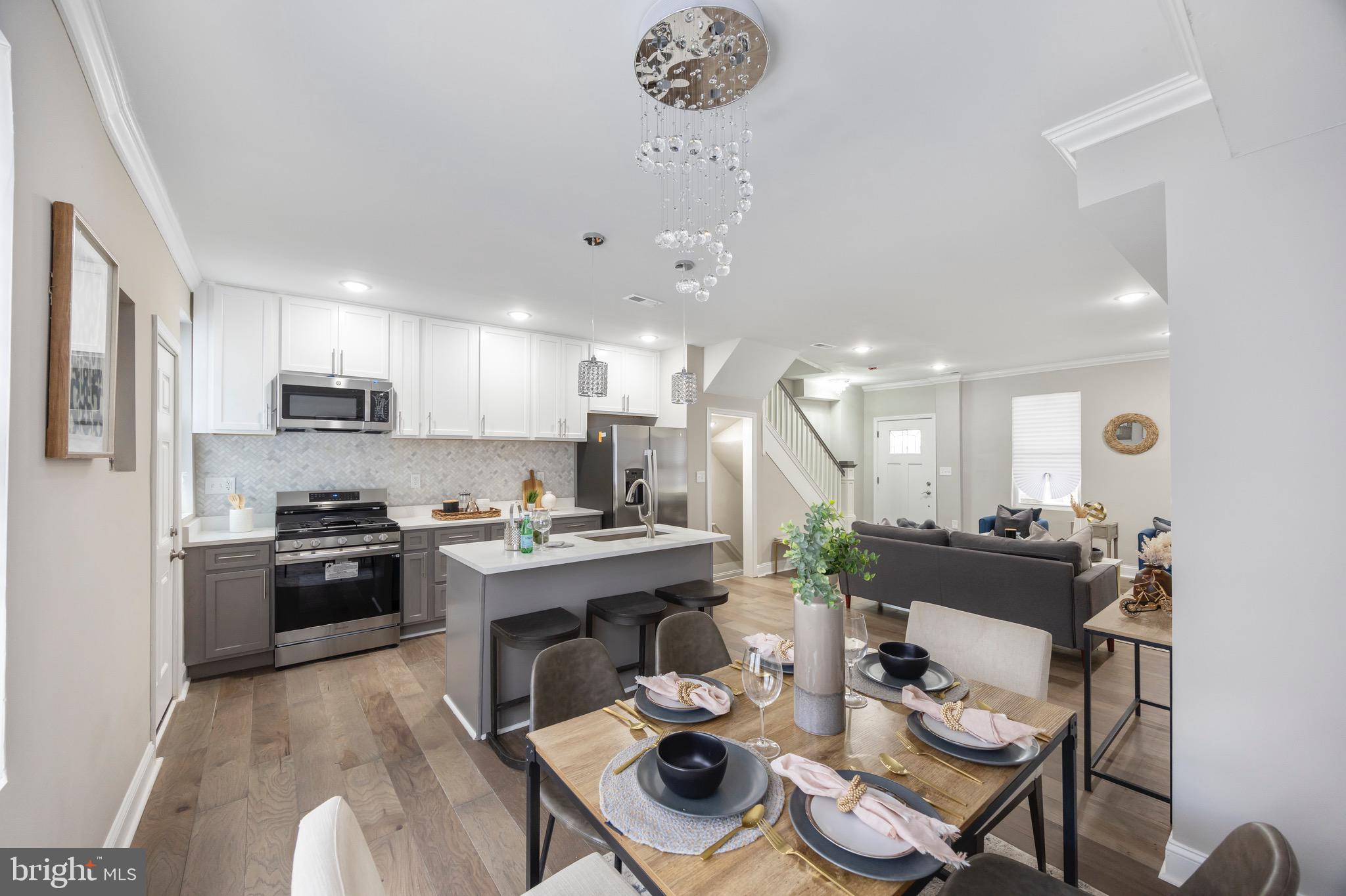 ROSEMONT - Residential