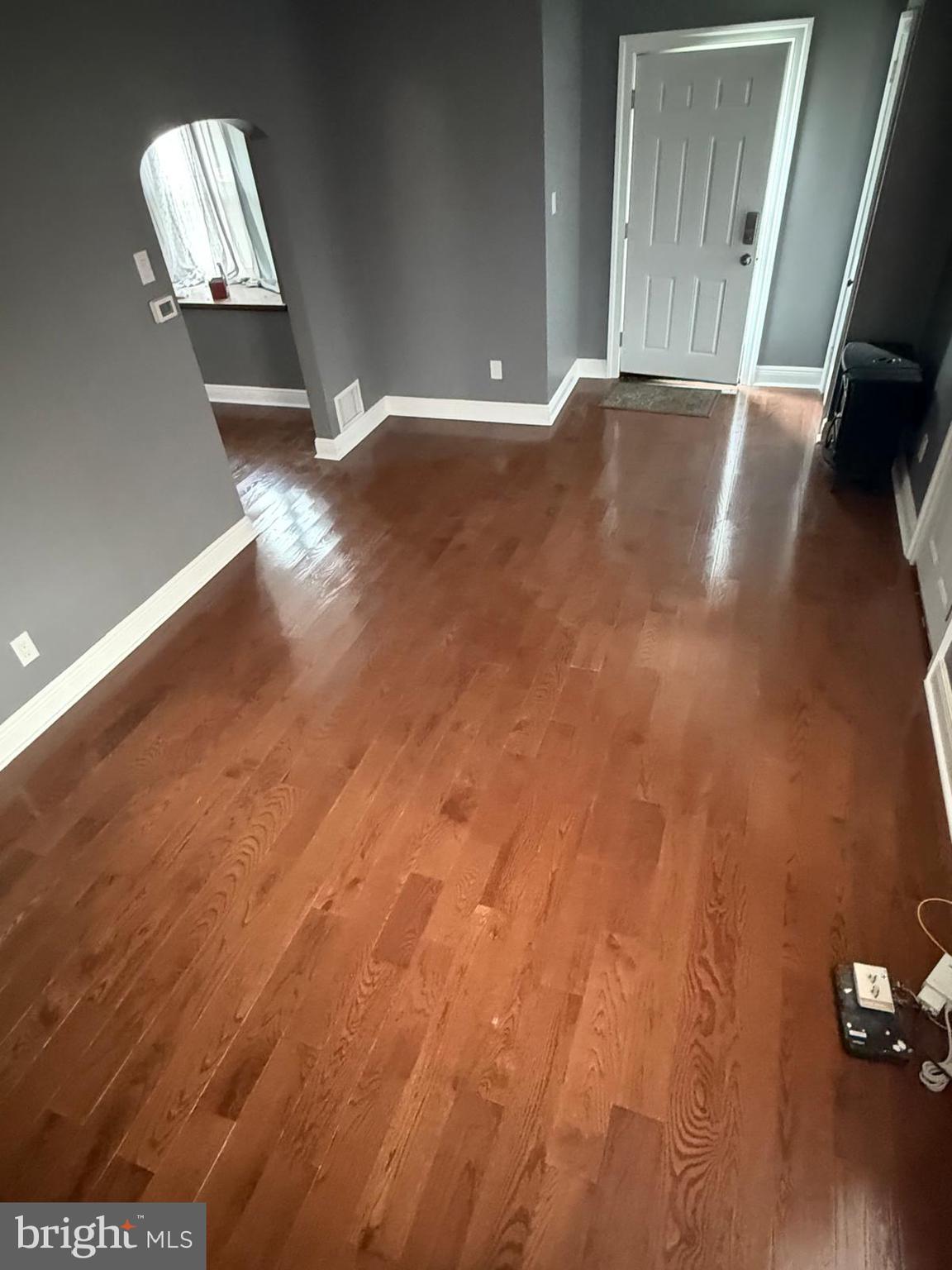 6501 ROOSEVELT AVENUE