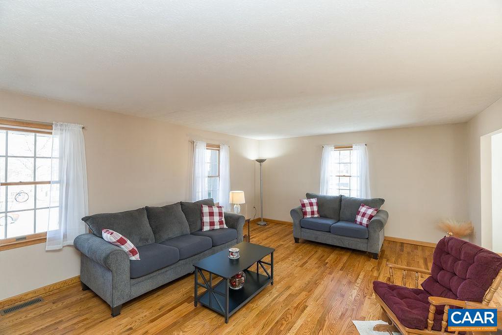 RIDGEVIEW ACRES - Residential