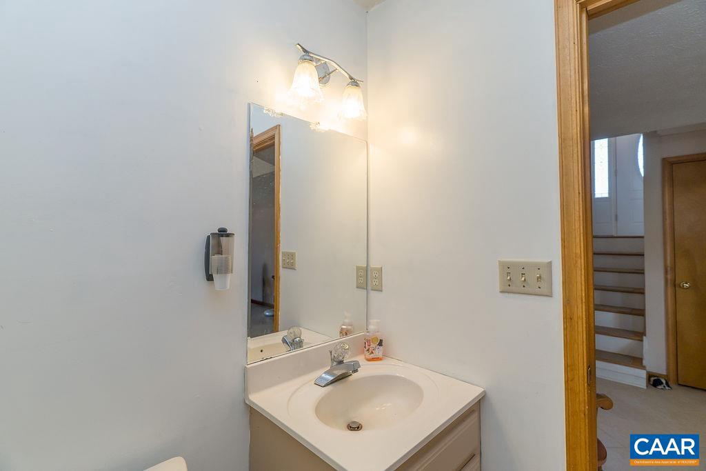 RIDGEVIEW ACRES - Residential