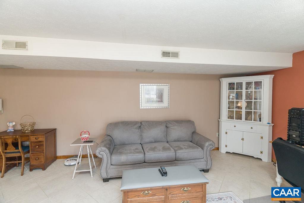 RIDGEVIEW ACRES - Residential