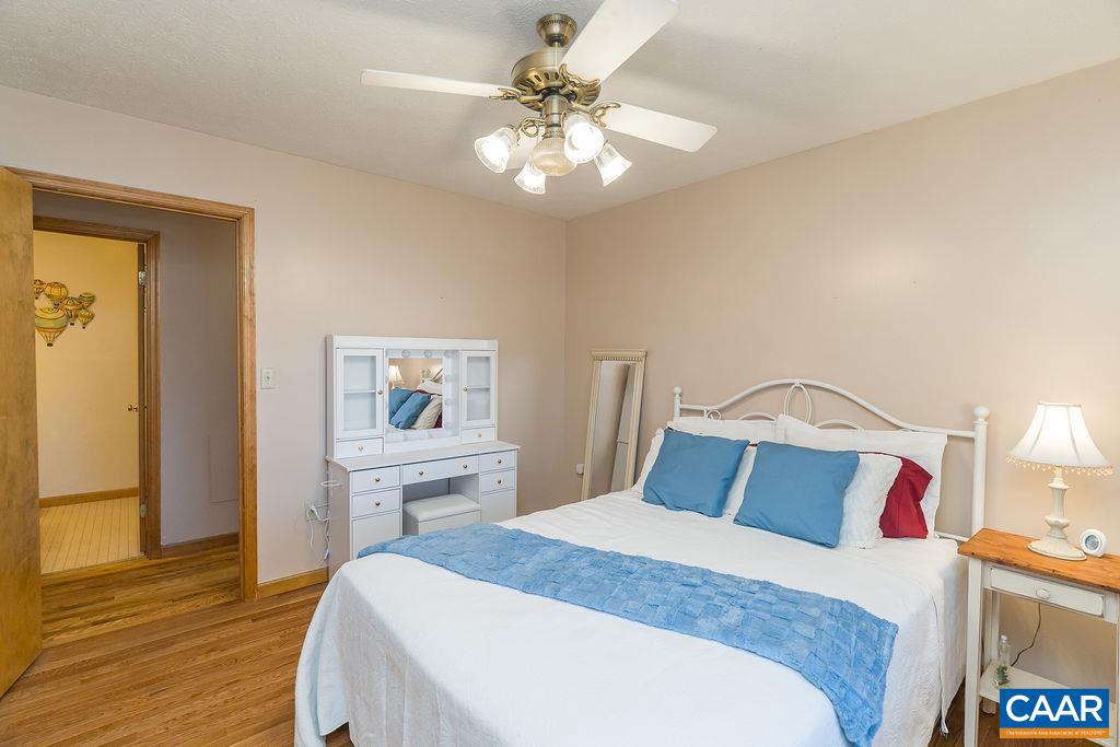 RIDGEVIEW ACRES - Residential