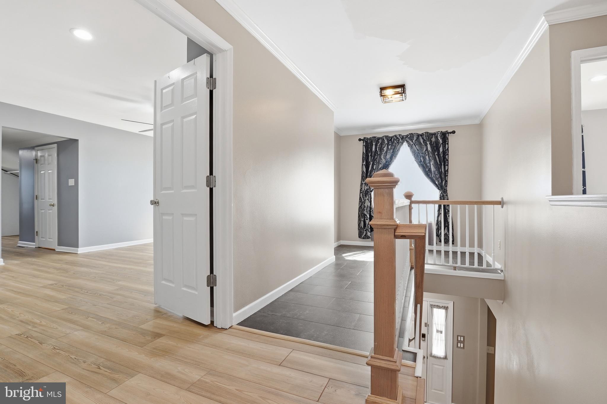 GRAND OAKS - Residential