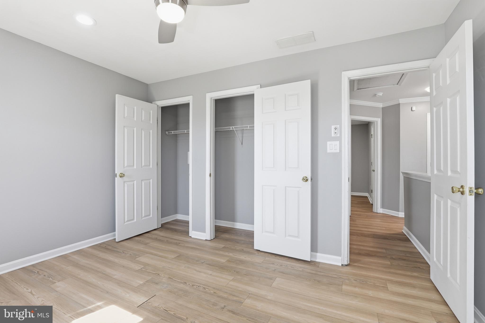 GRAND OAKS - Residential