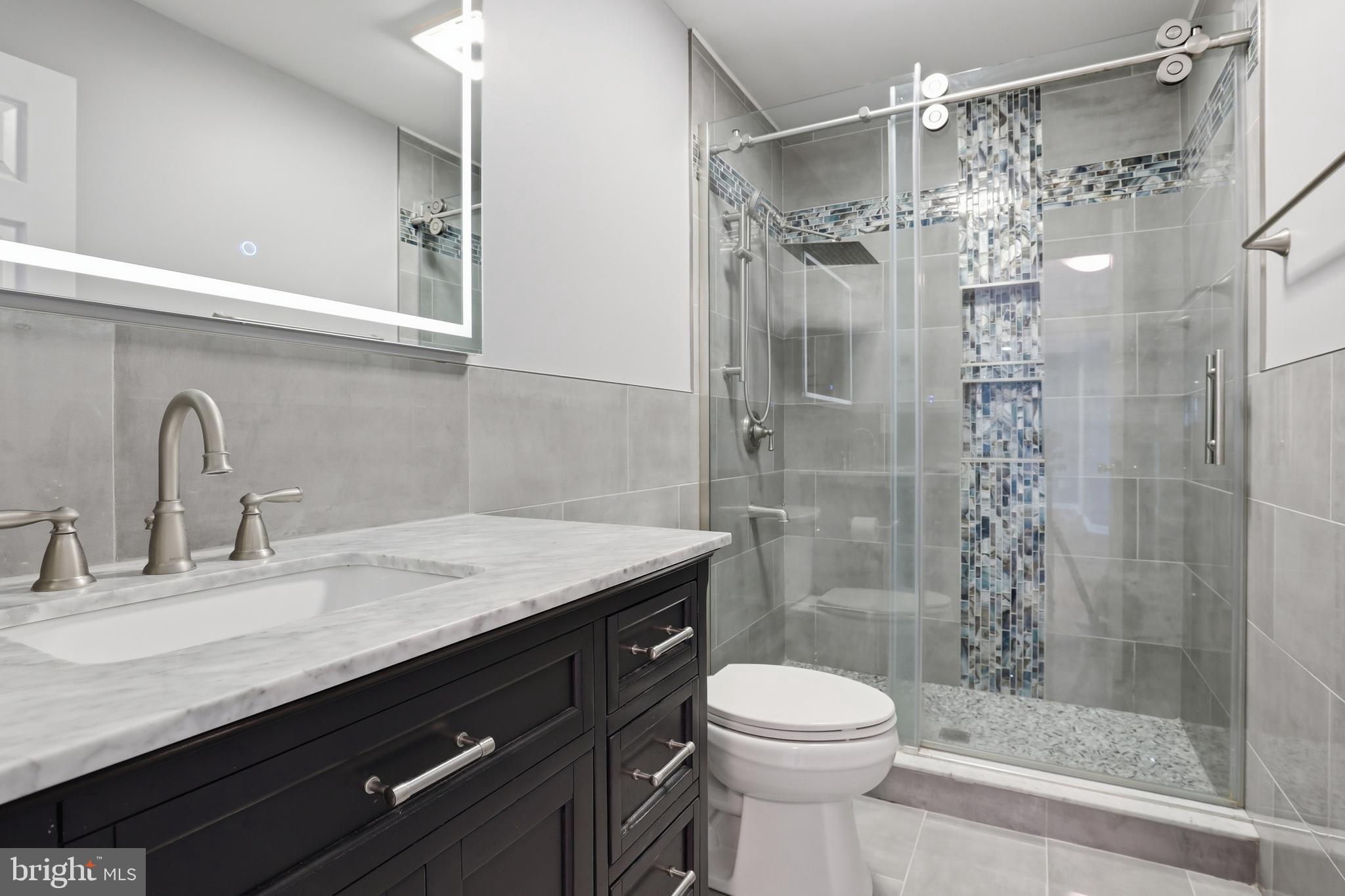 GRAND OAKS - Residential