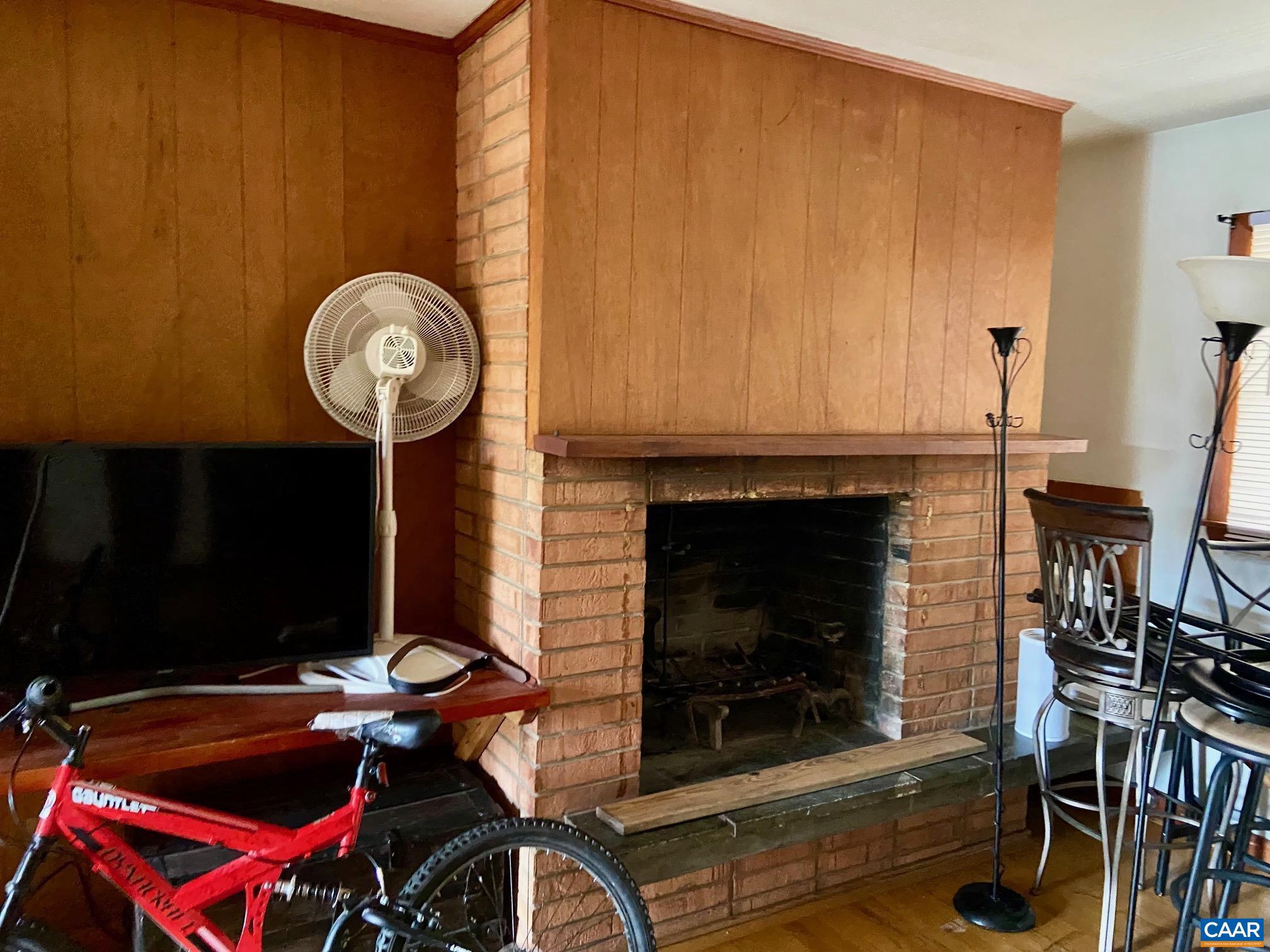 JEFFERSON PARK - Residential