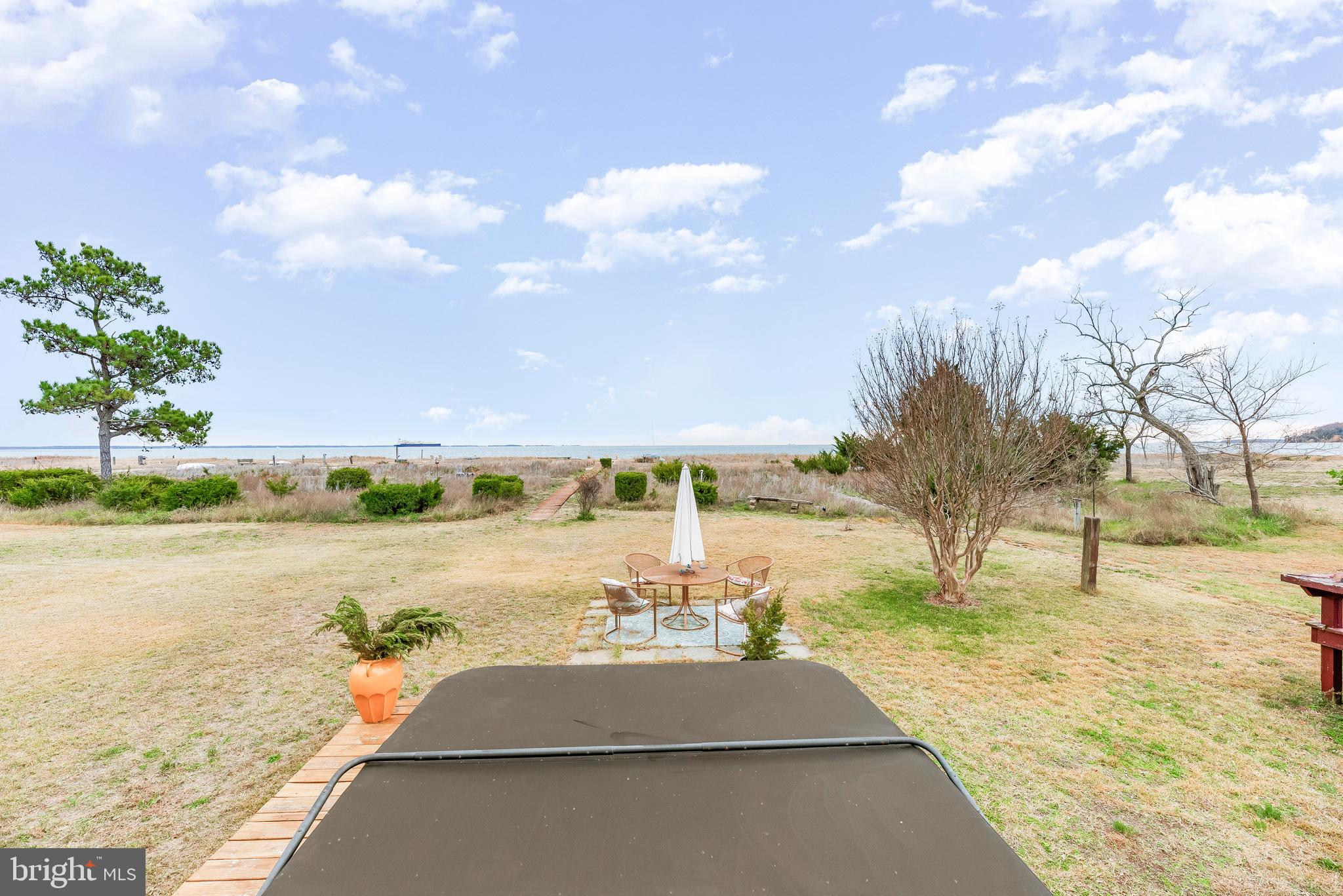 COVE POINT - Residential