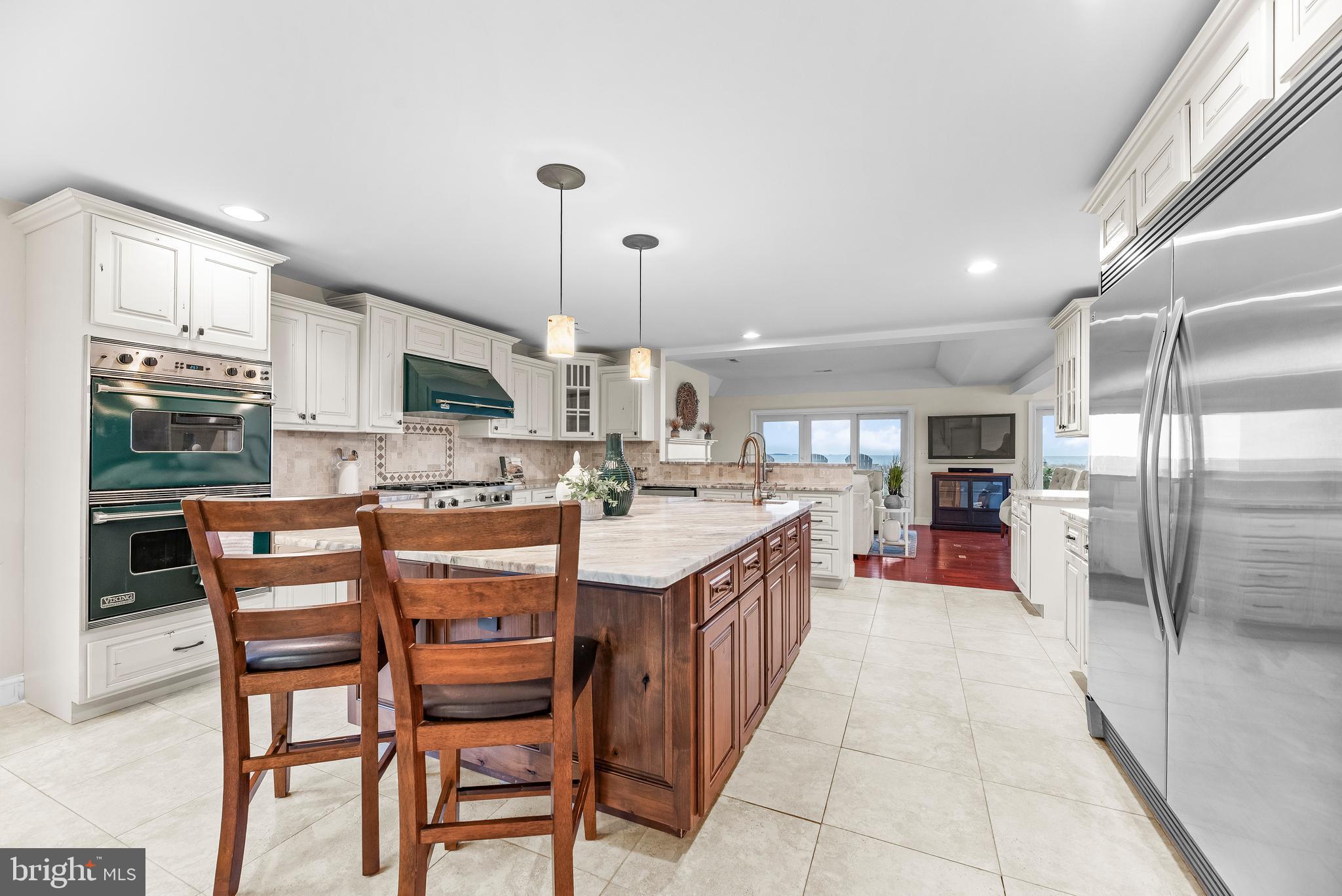 COVE POINT - Residential