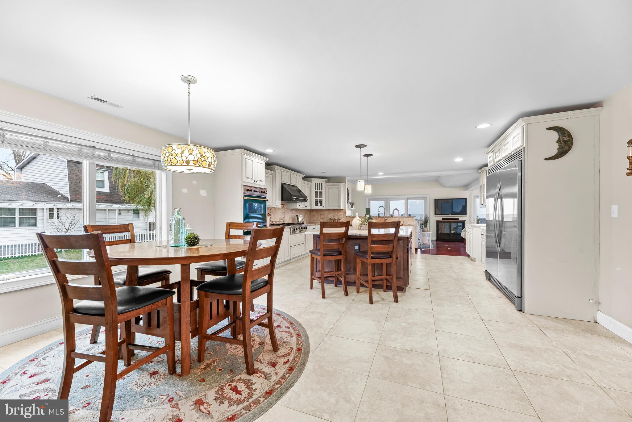 COVE POINT - Residential