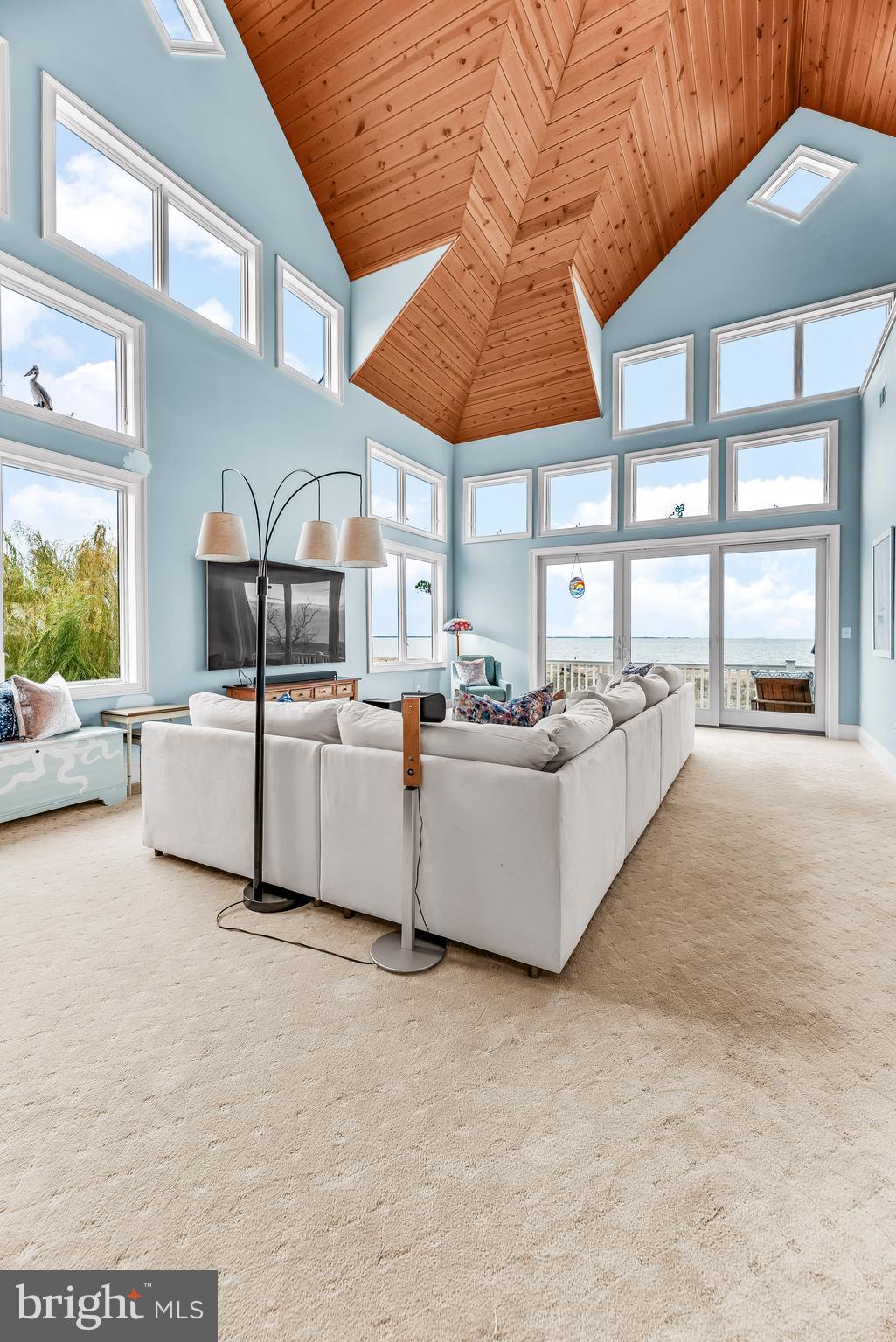 COVE POINT - Residential