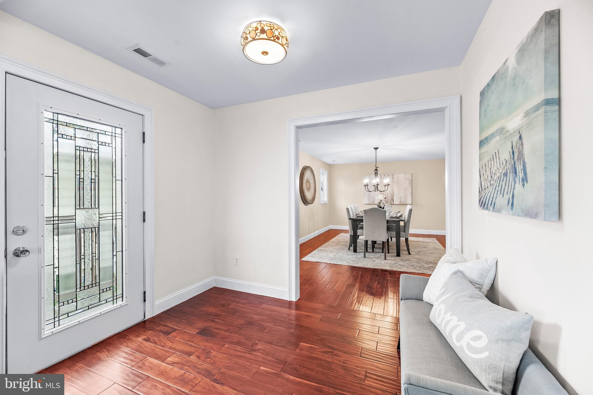 COVE POINT - Residential