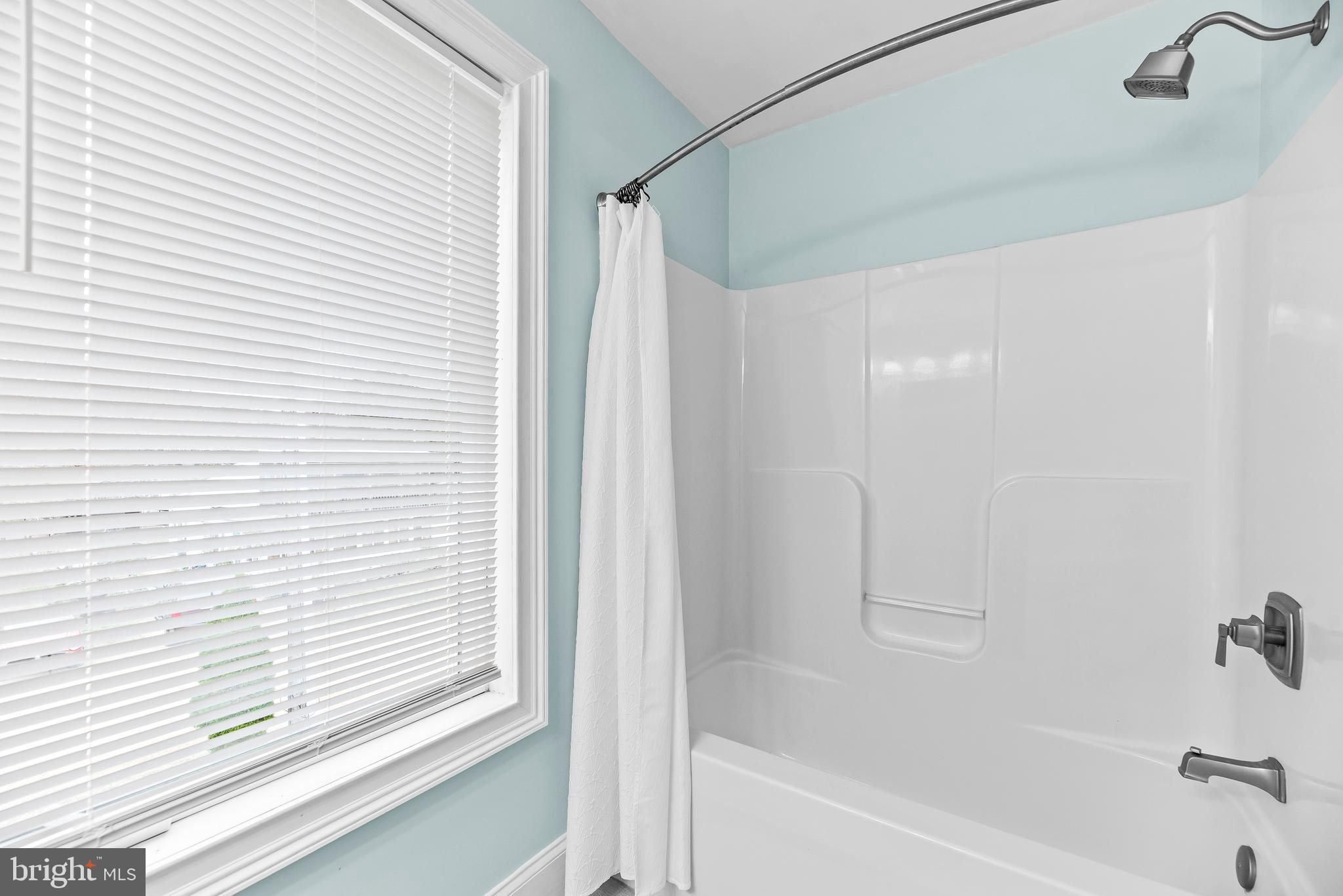 COVE POINT - Residential