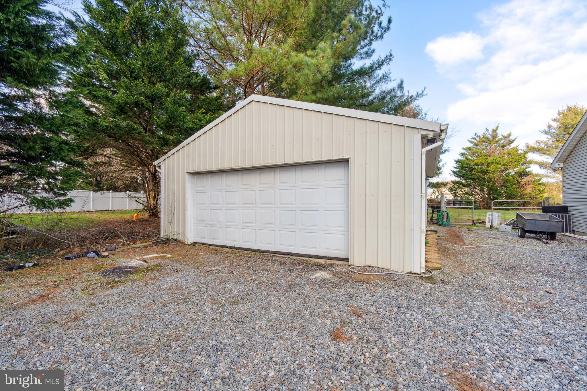 THE GROVE - Residential