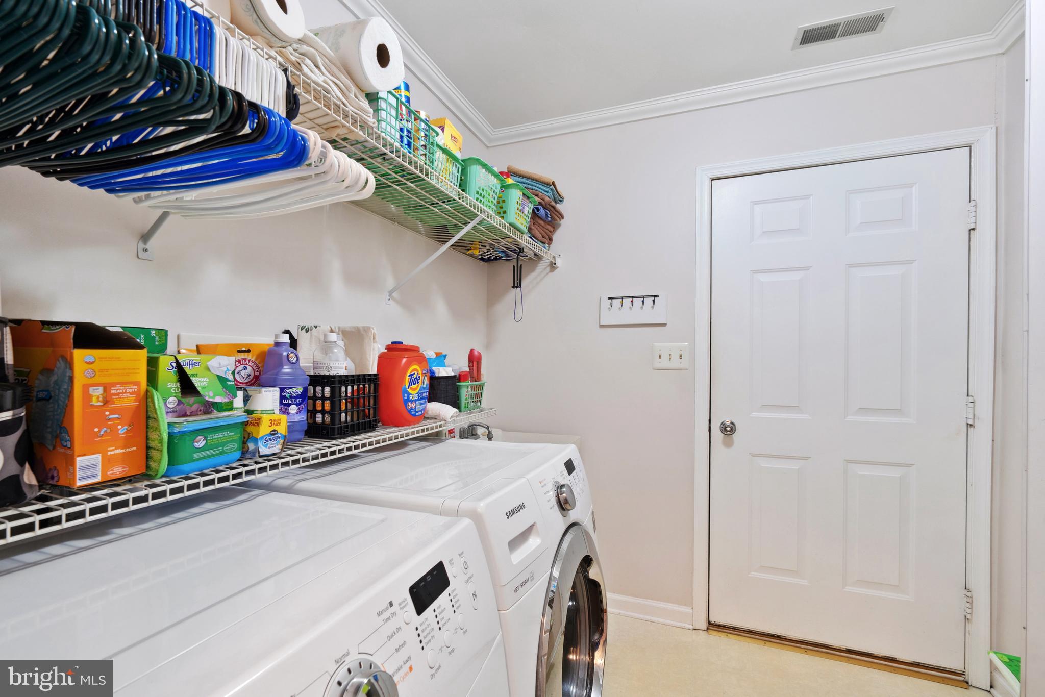 THE GROVE - Residential