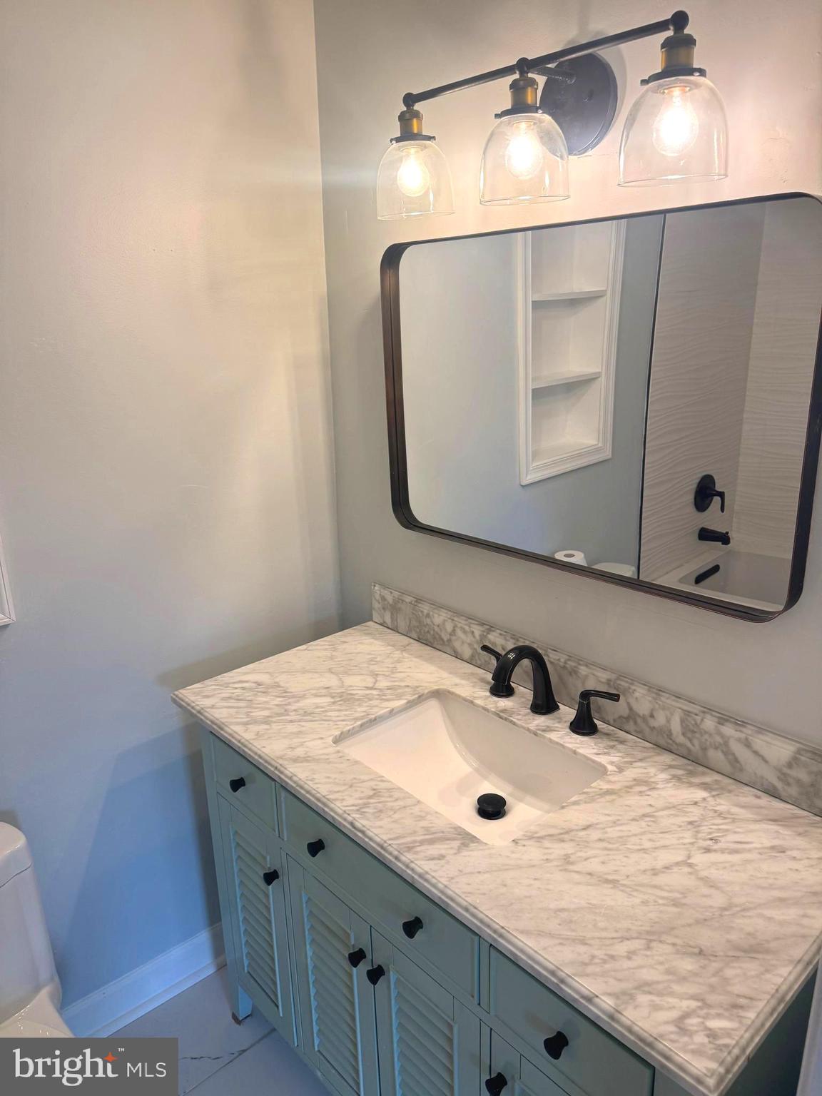 ROLLING VALLEY - Residential